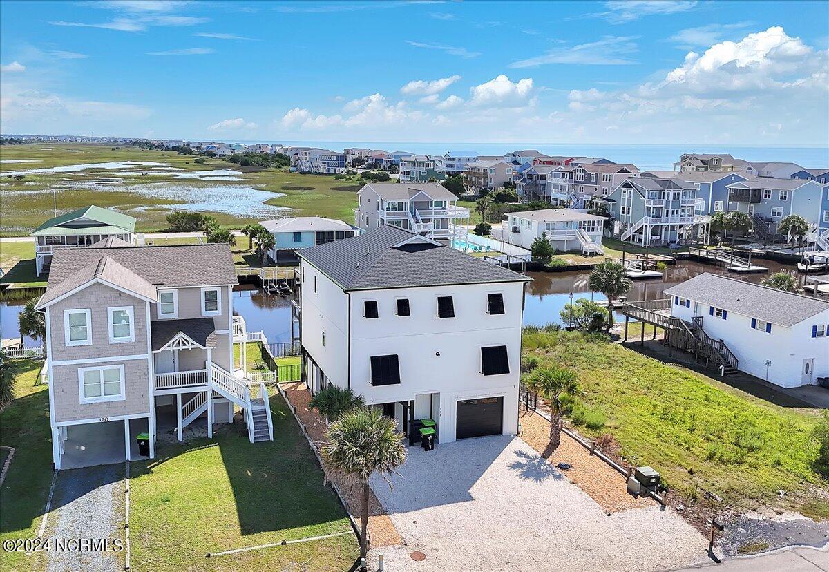 118 Dolphin Drive