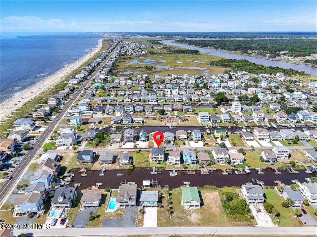 118 Dolphin Drive