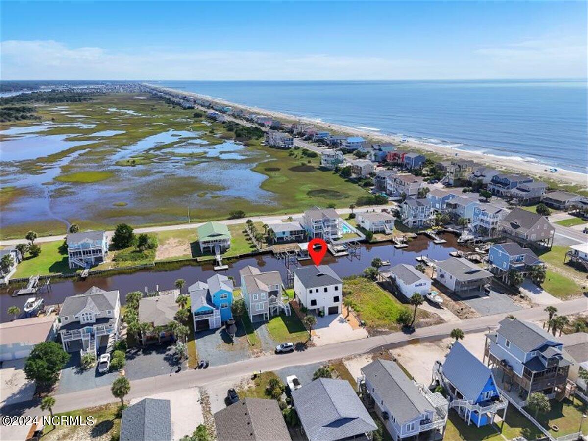 118 Dolphin Drive