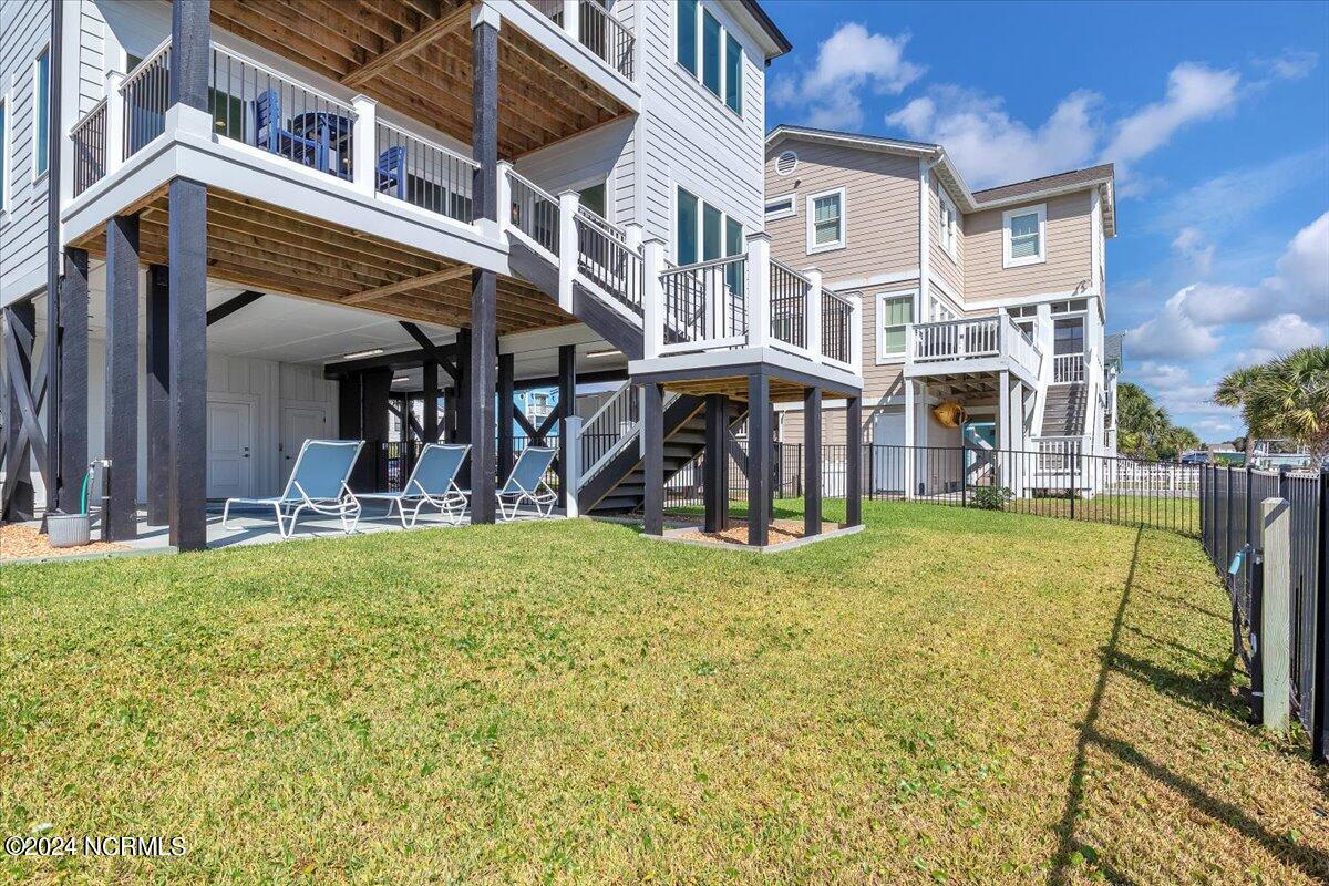 118 Dolphin Drive