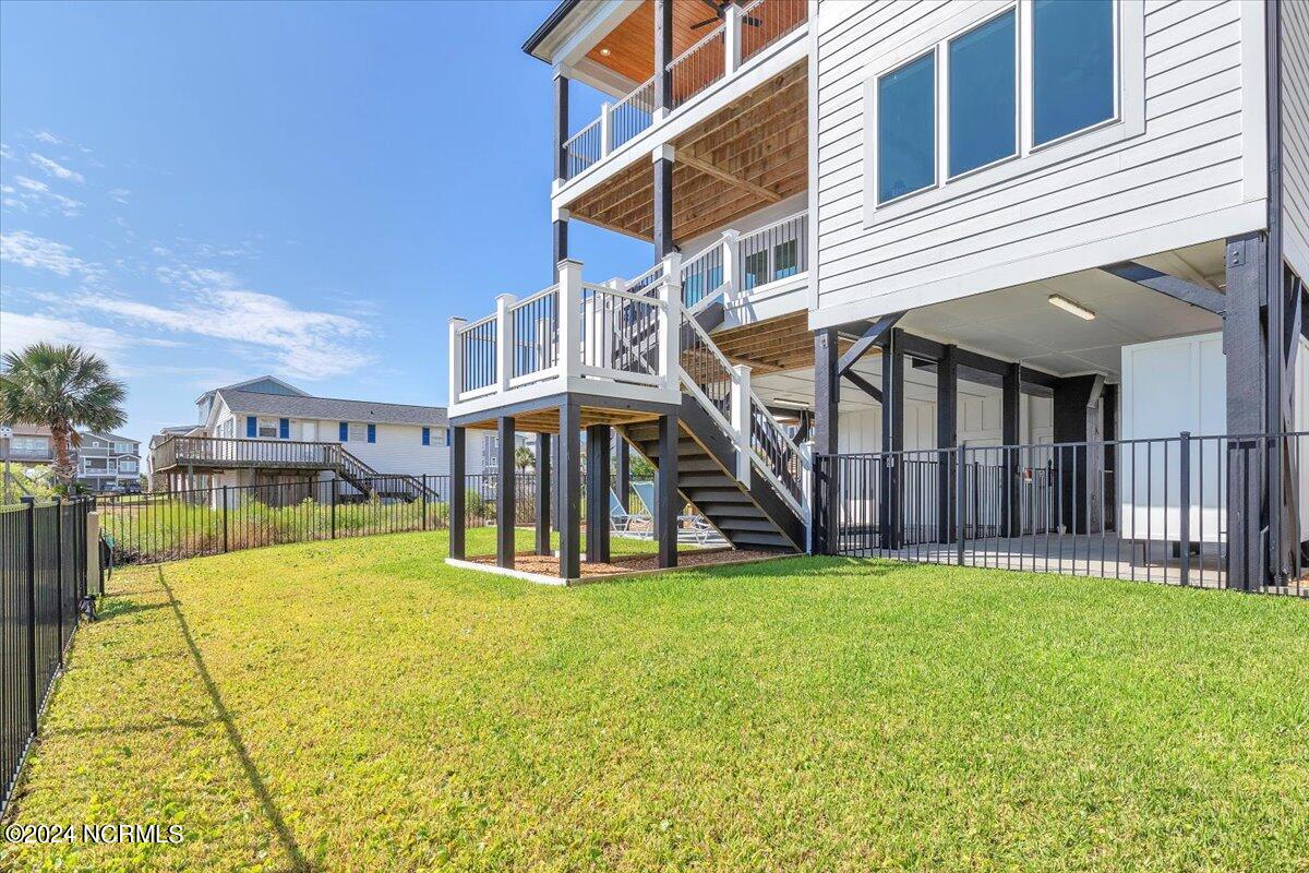 118 Dolphin Drive
