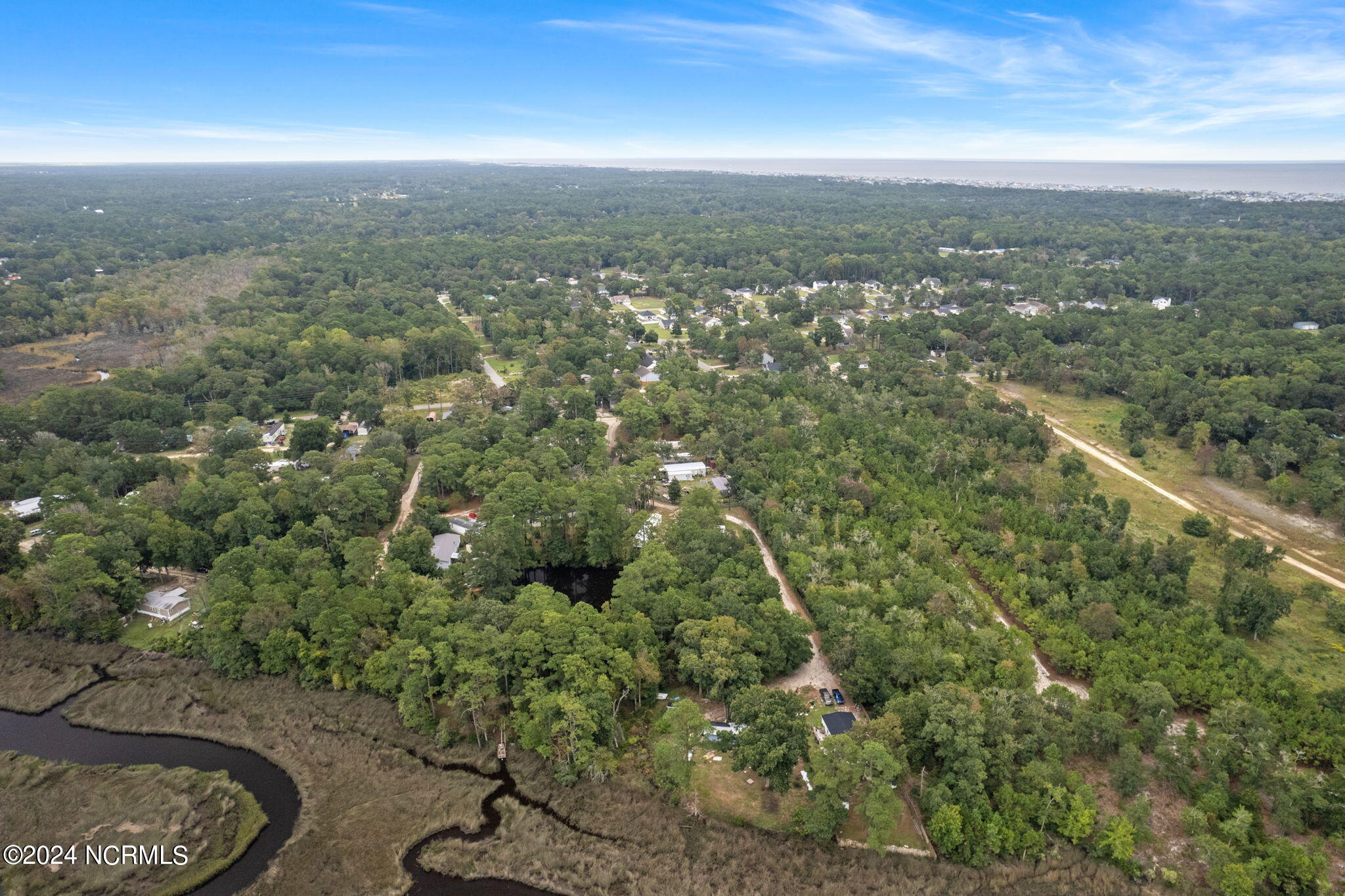 2490-2500 41, 42, 43 Corbin Lane SW