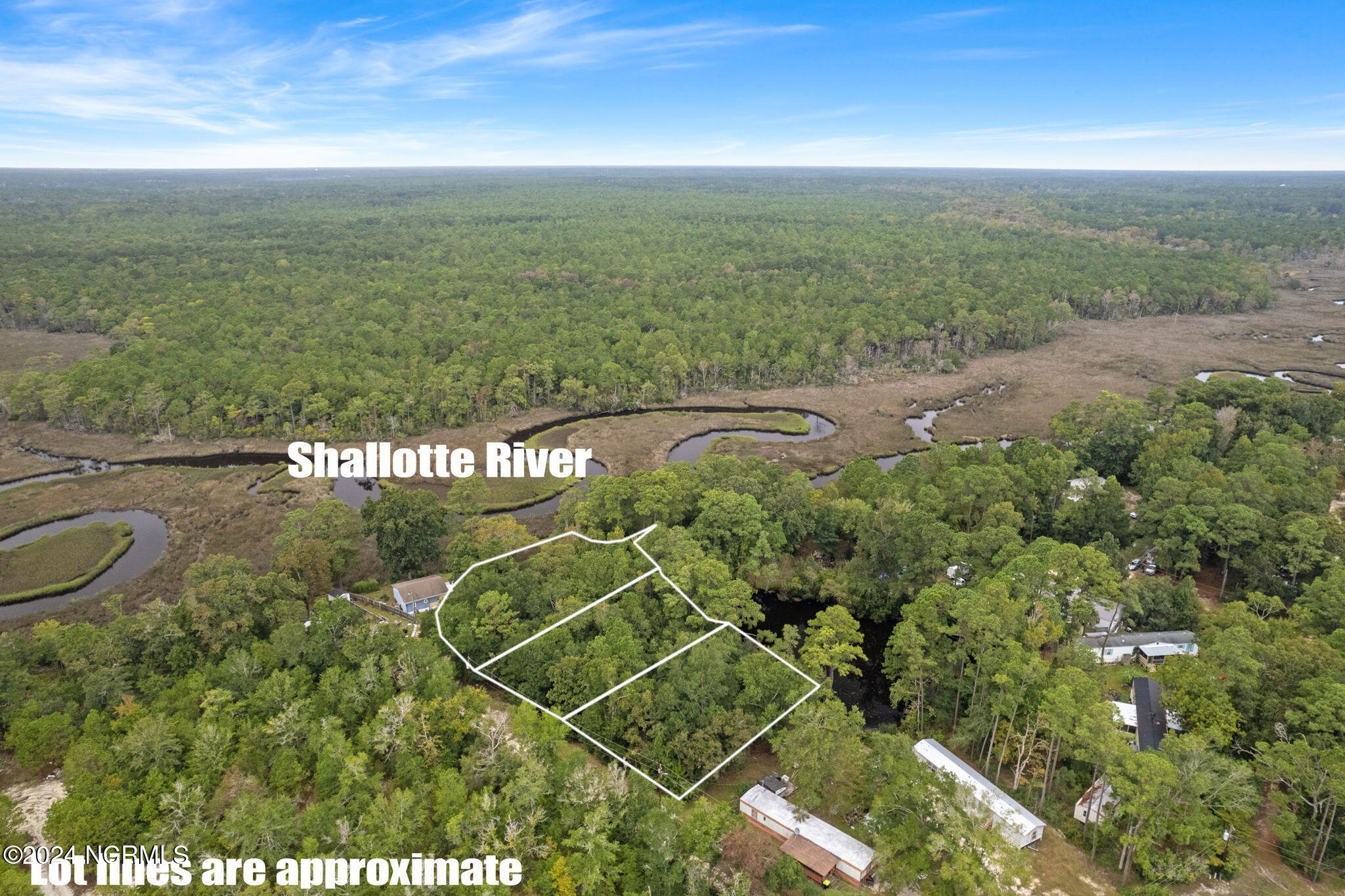 2490-2500 41, 42, 43 Corbin Lane SW