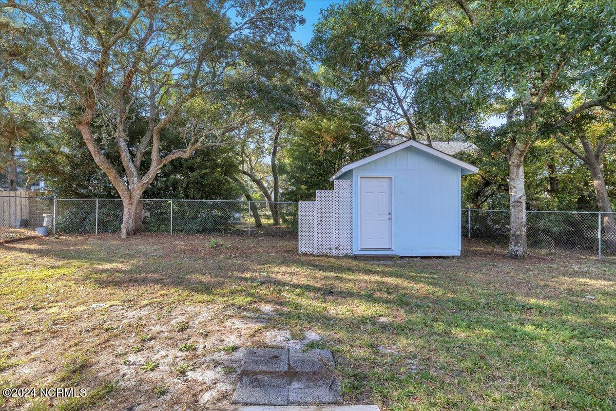 4103 E Oak Island Drive