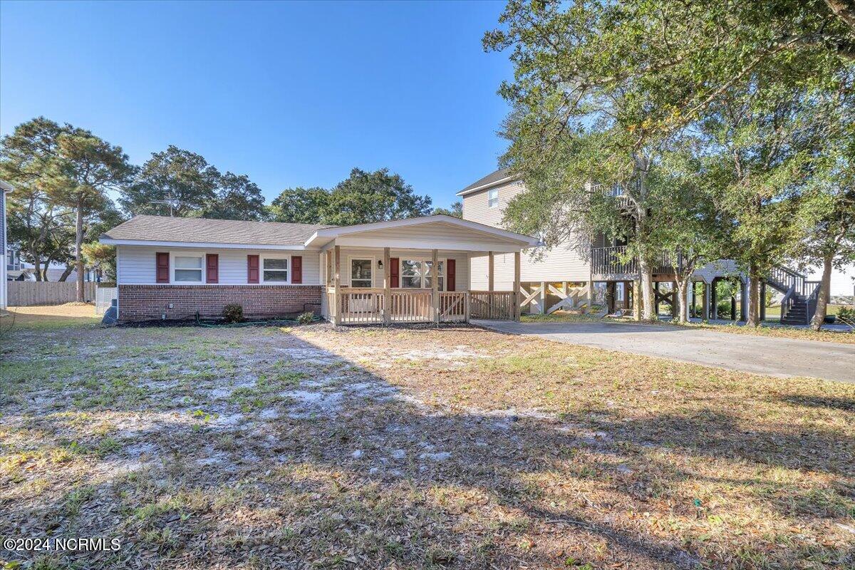 4103 E Oak Island Drive