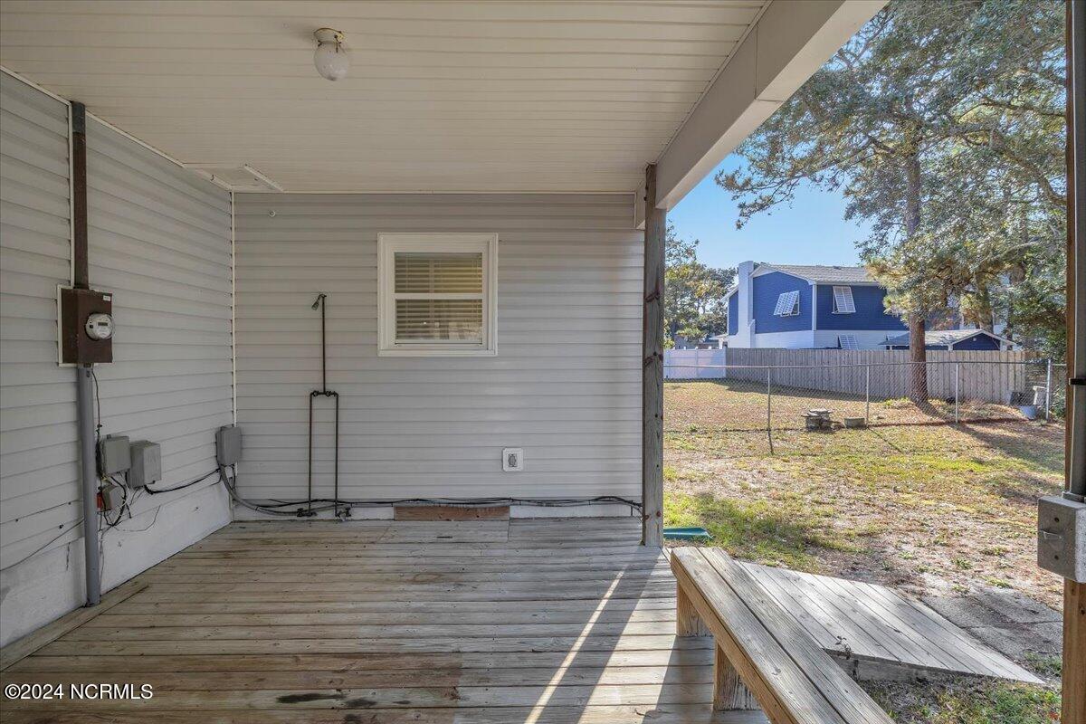 4103 E Oak Island Drive