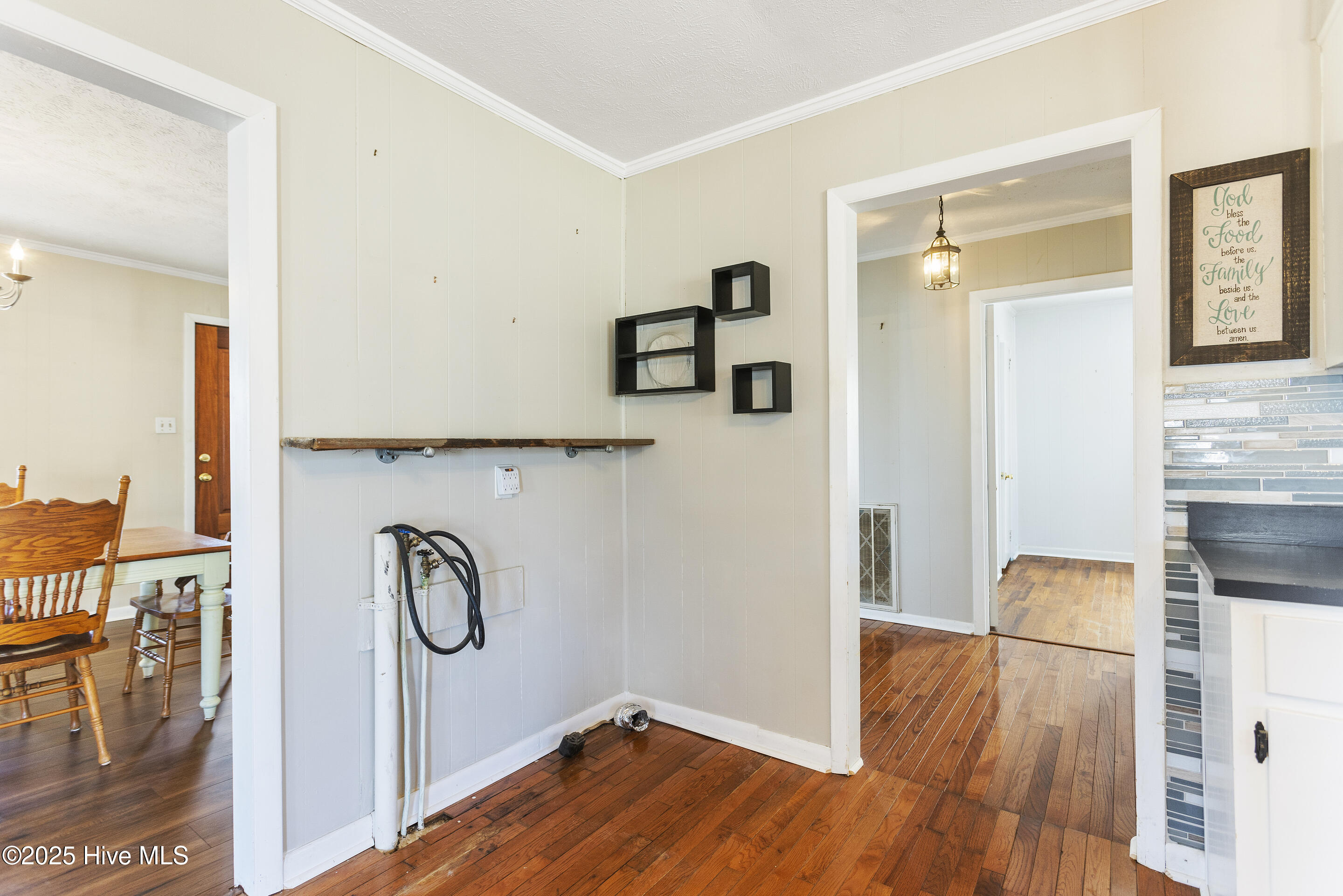 5253 Pleasant Plains Church Road