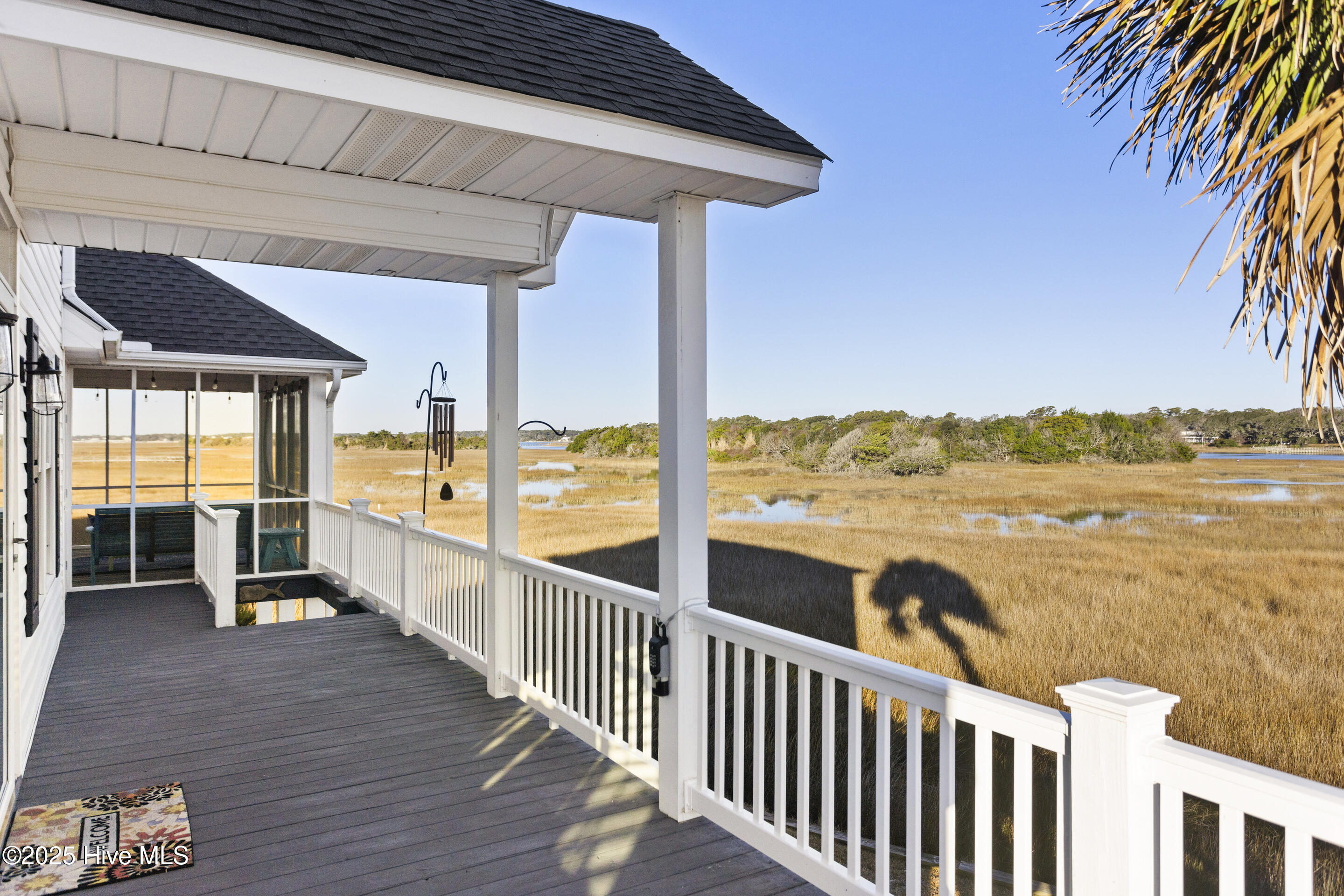 121 Sunshine Lane