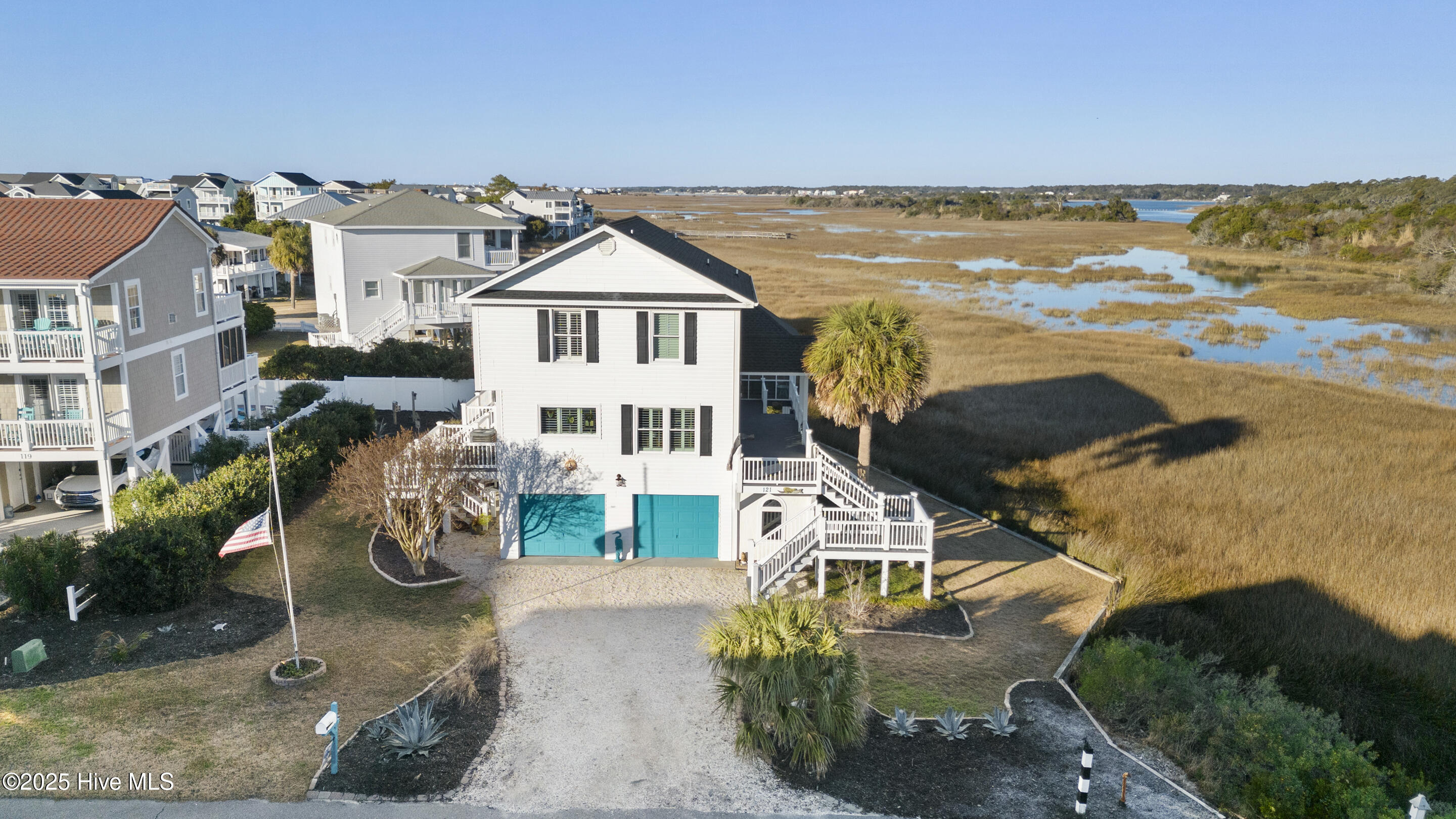 121 Sunshine Lane