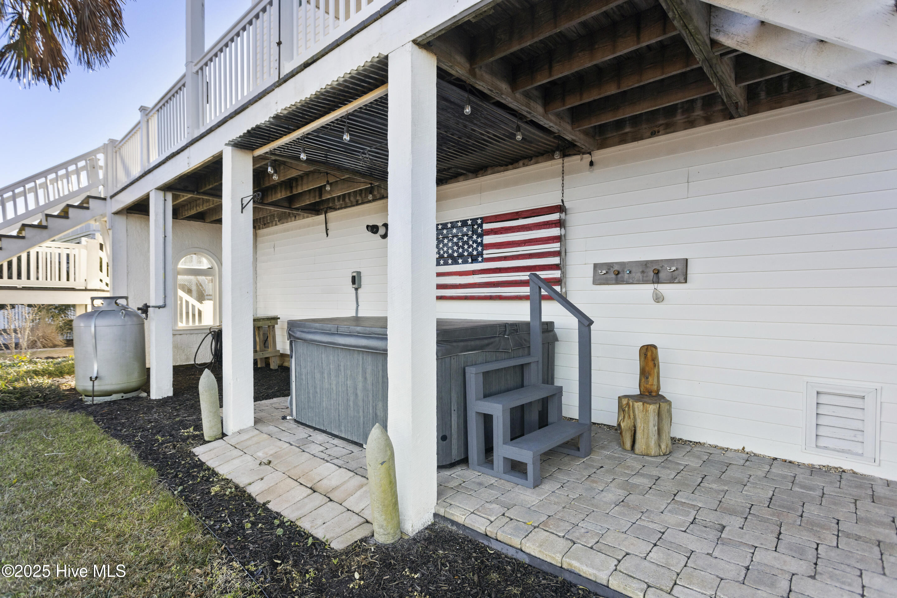 121 Sunshine Lane