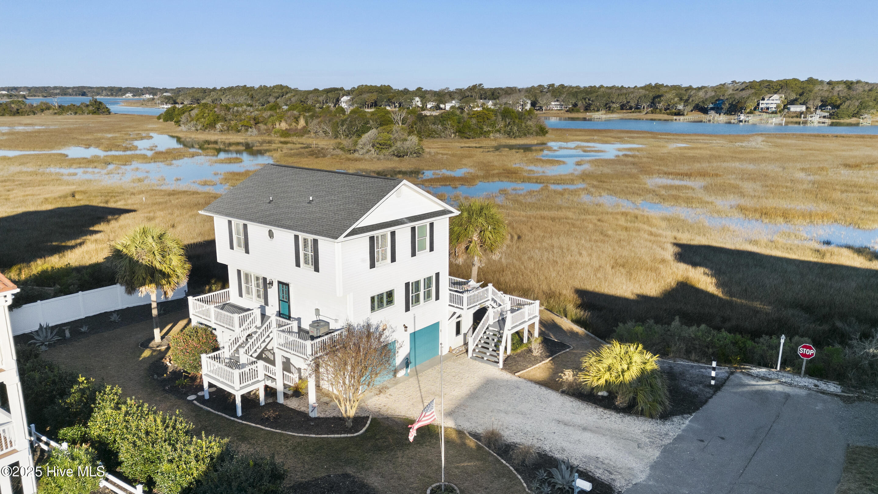 121 Sunshine Lane