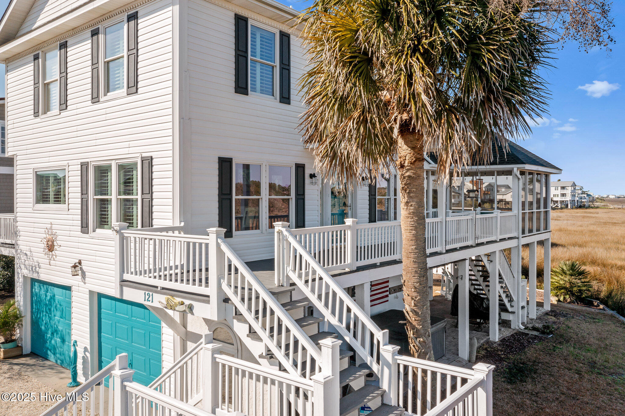 121 Sunshine Lane
