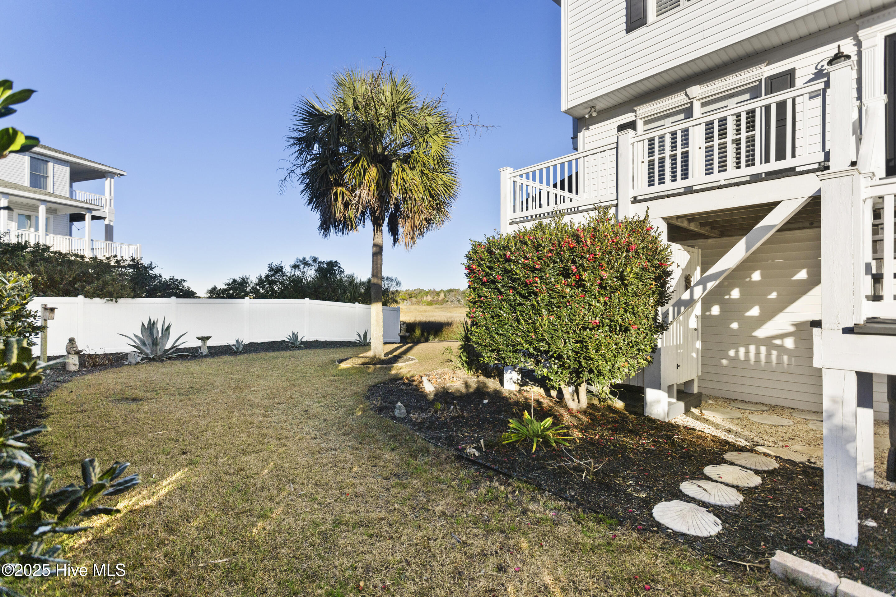 121 Sunshine Lane