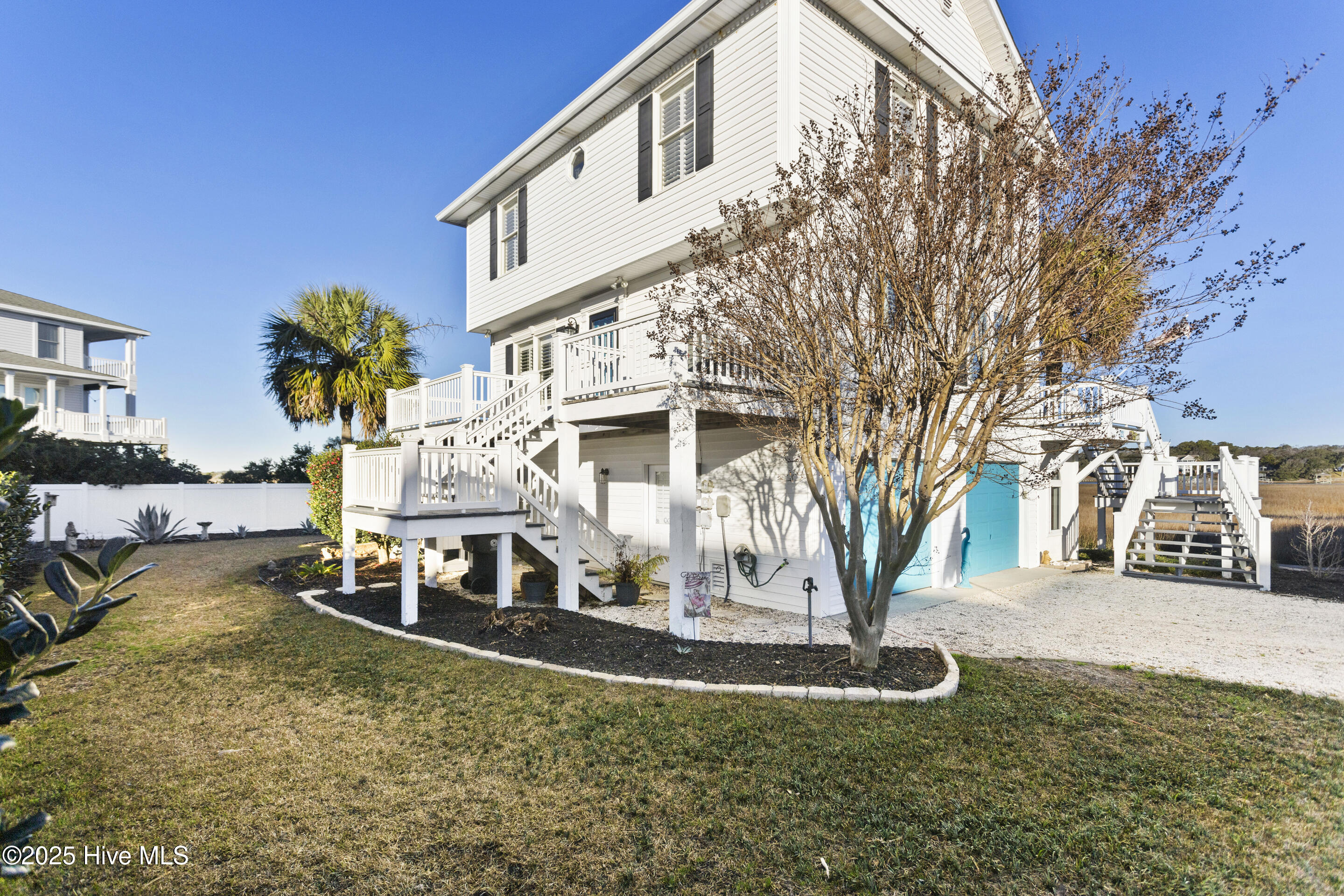 121 Sunshine Lane