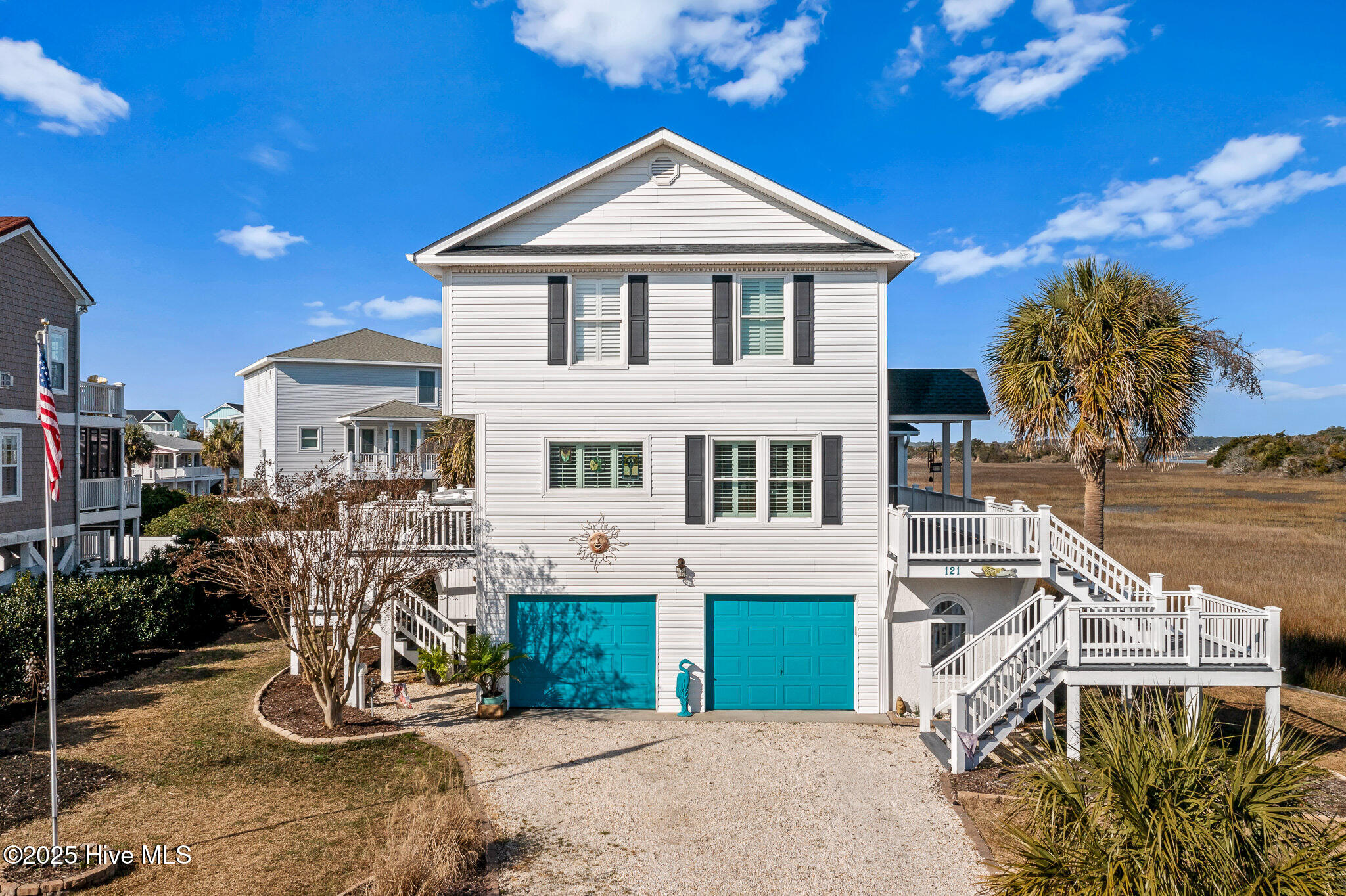 121 Sunshine Lane