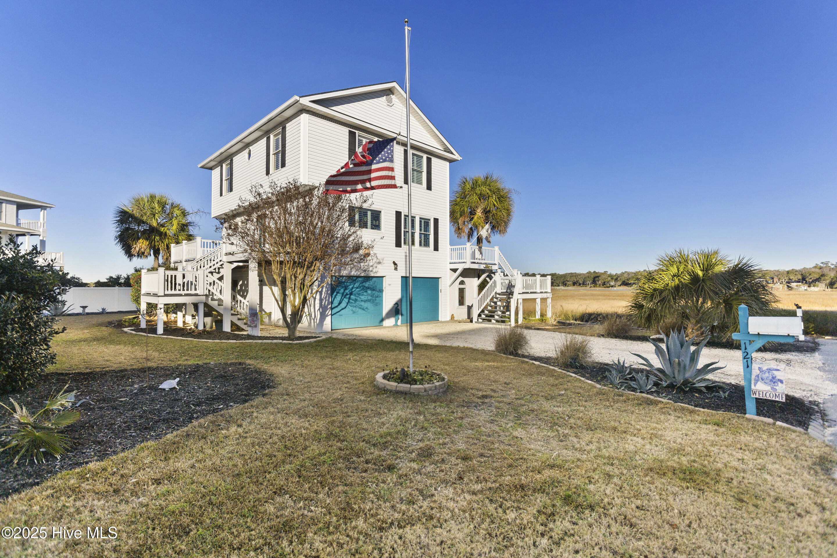 121 Sunshine Lane