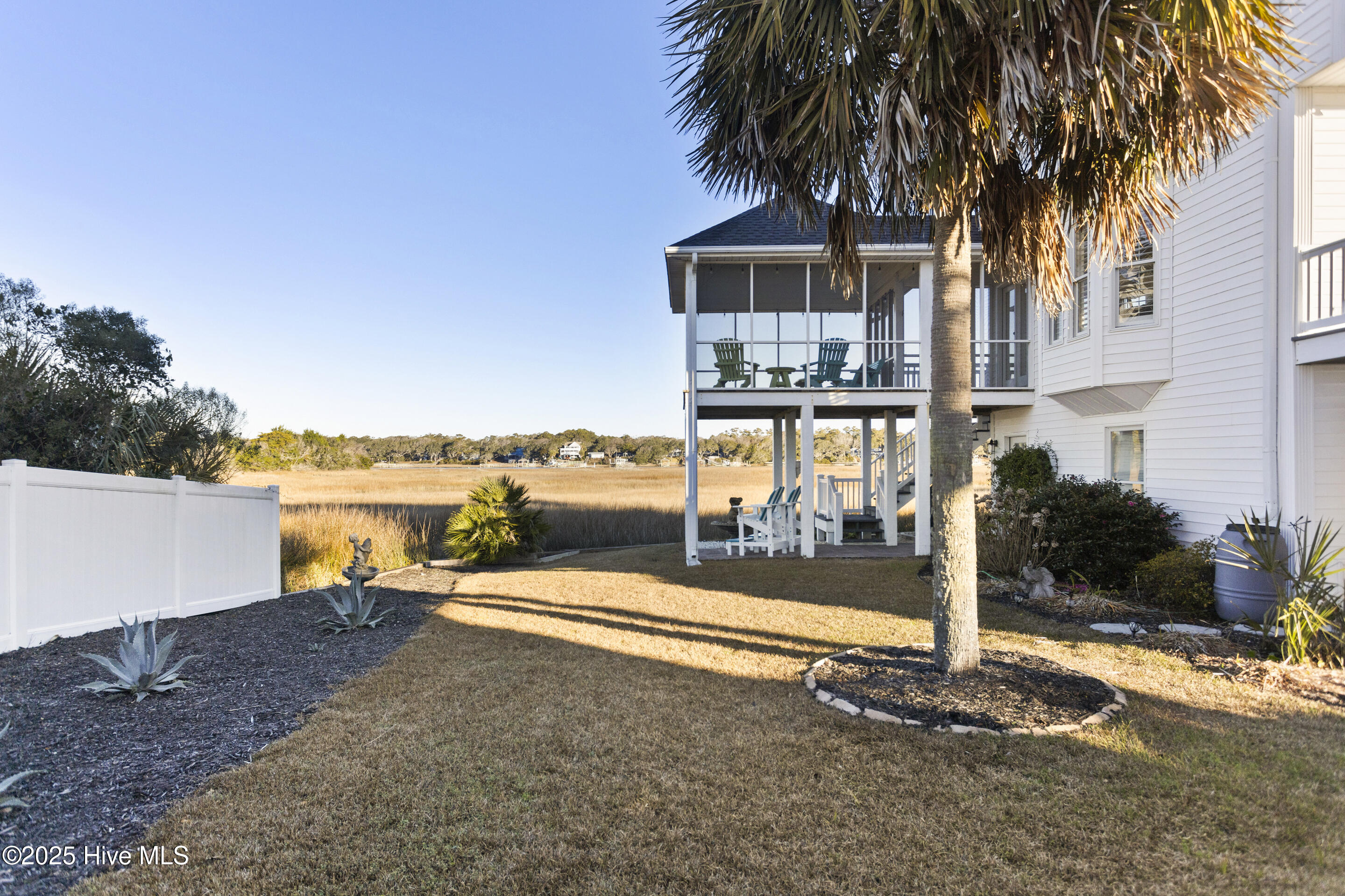 121 Sunshine Lane