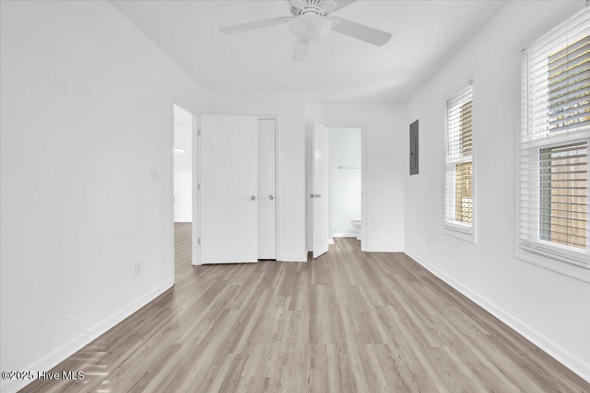 1044 Valley Drive