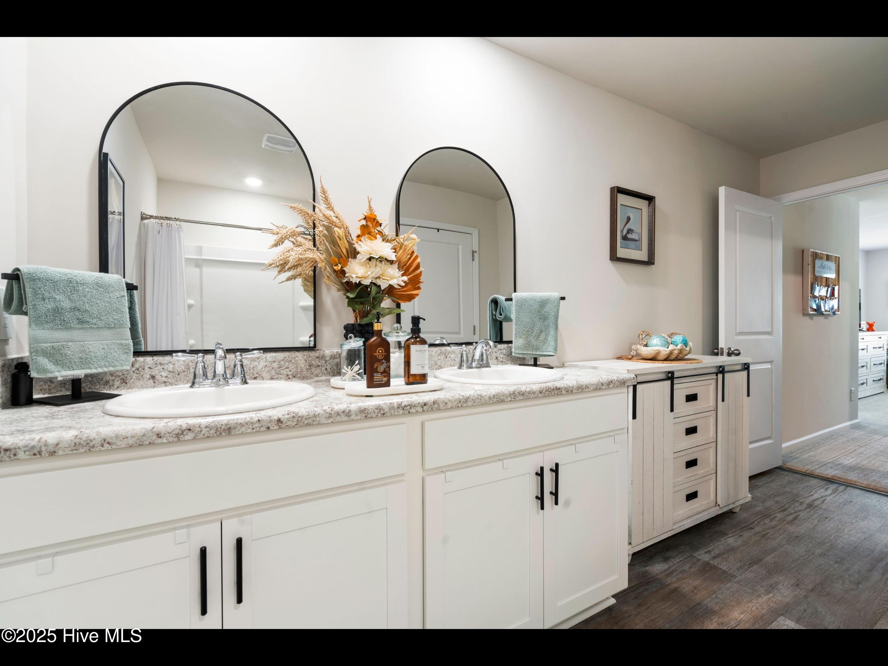 4271 Milkweed Road