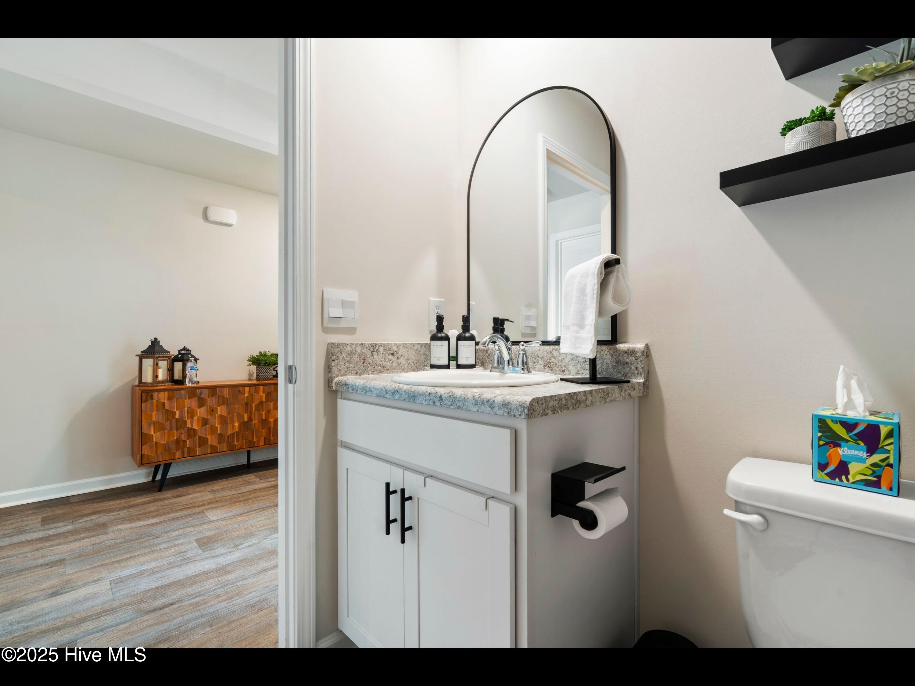 4271 Milkweed Road