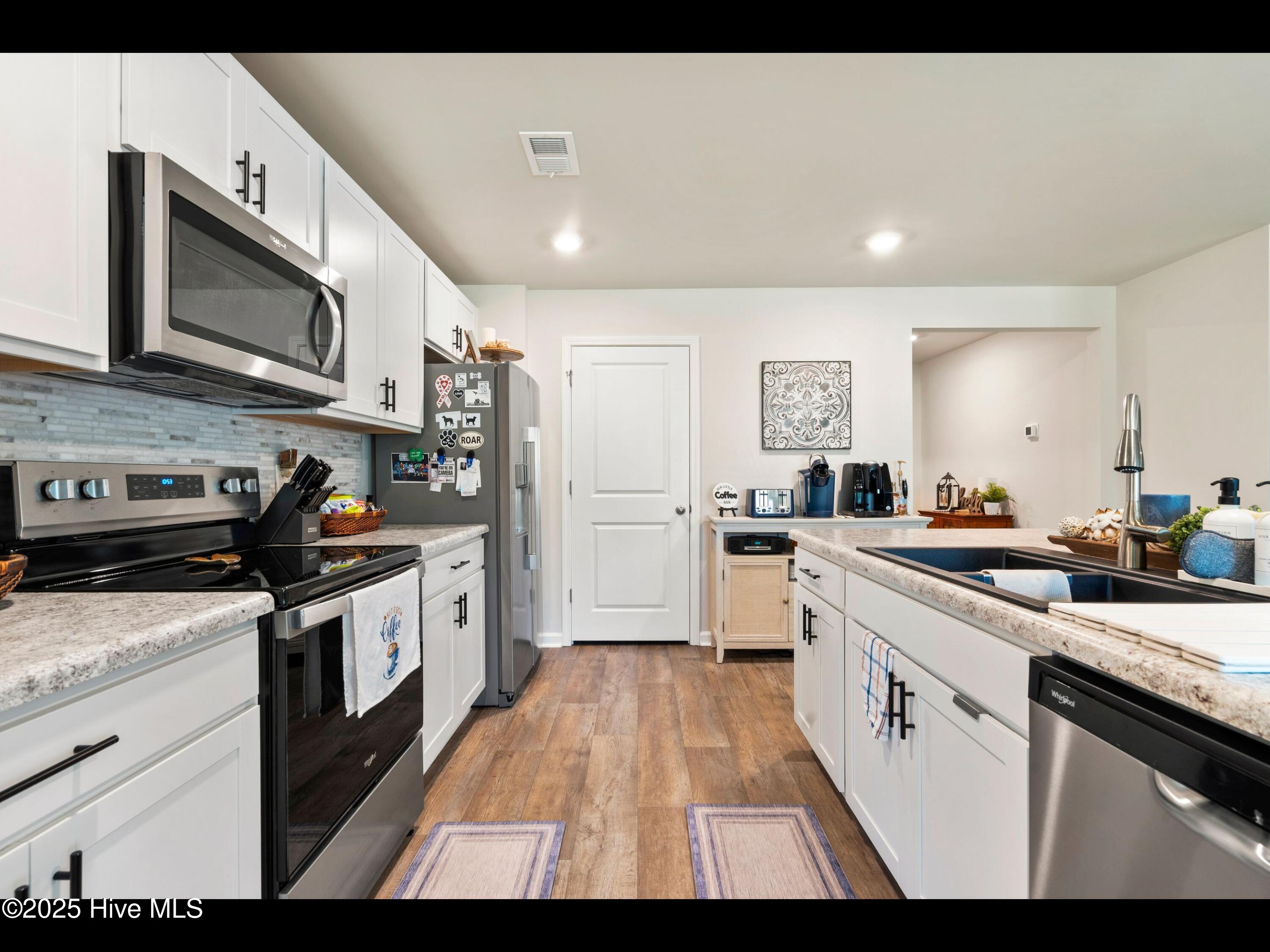 4271 Milkweed Road