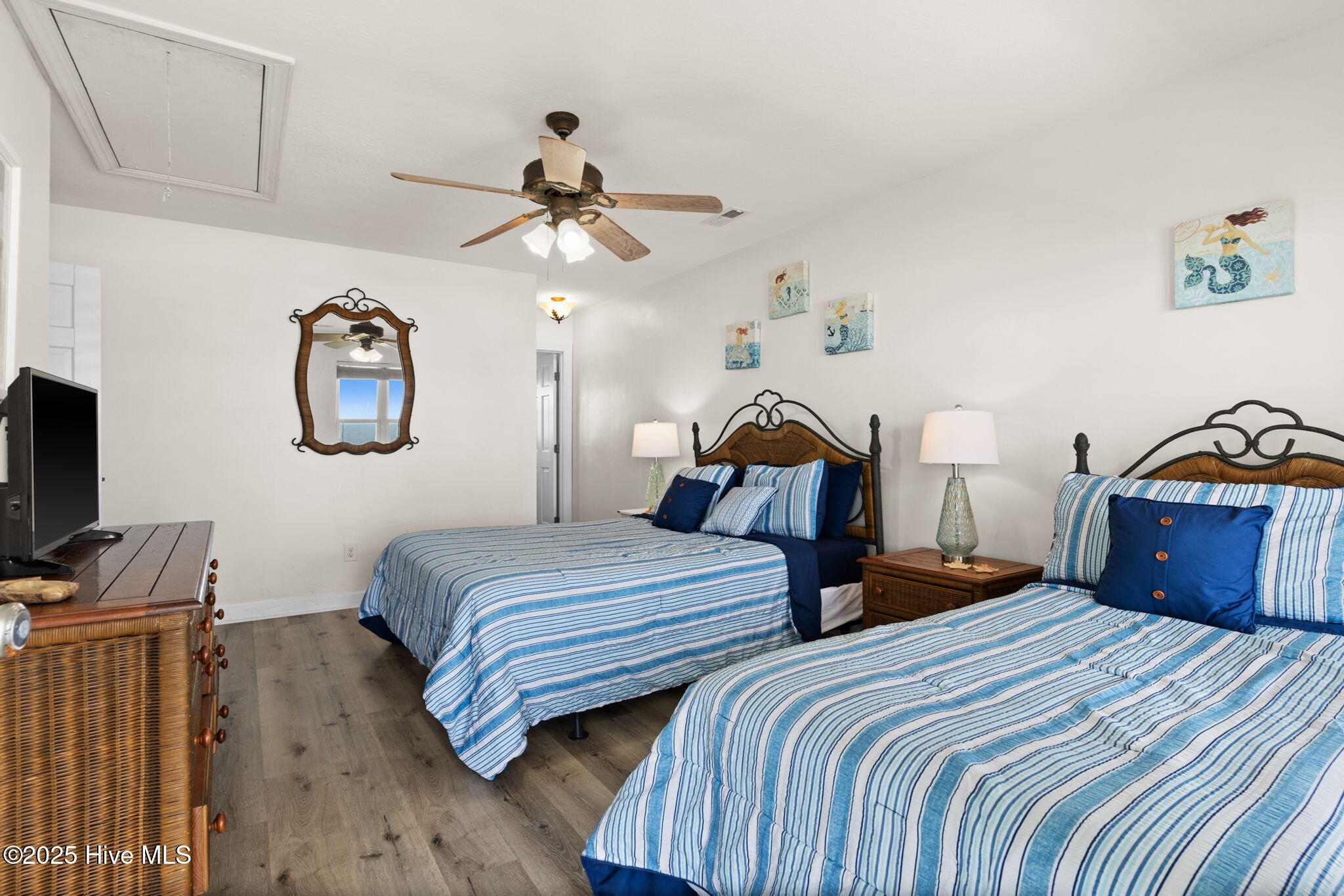 533 Ocean Boulevard W