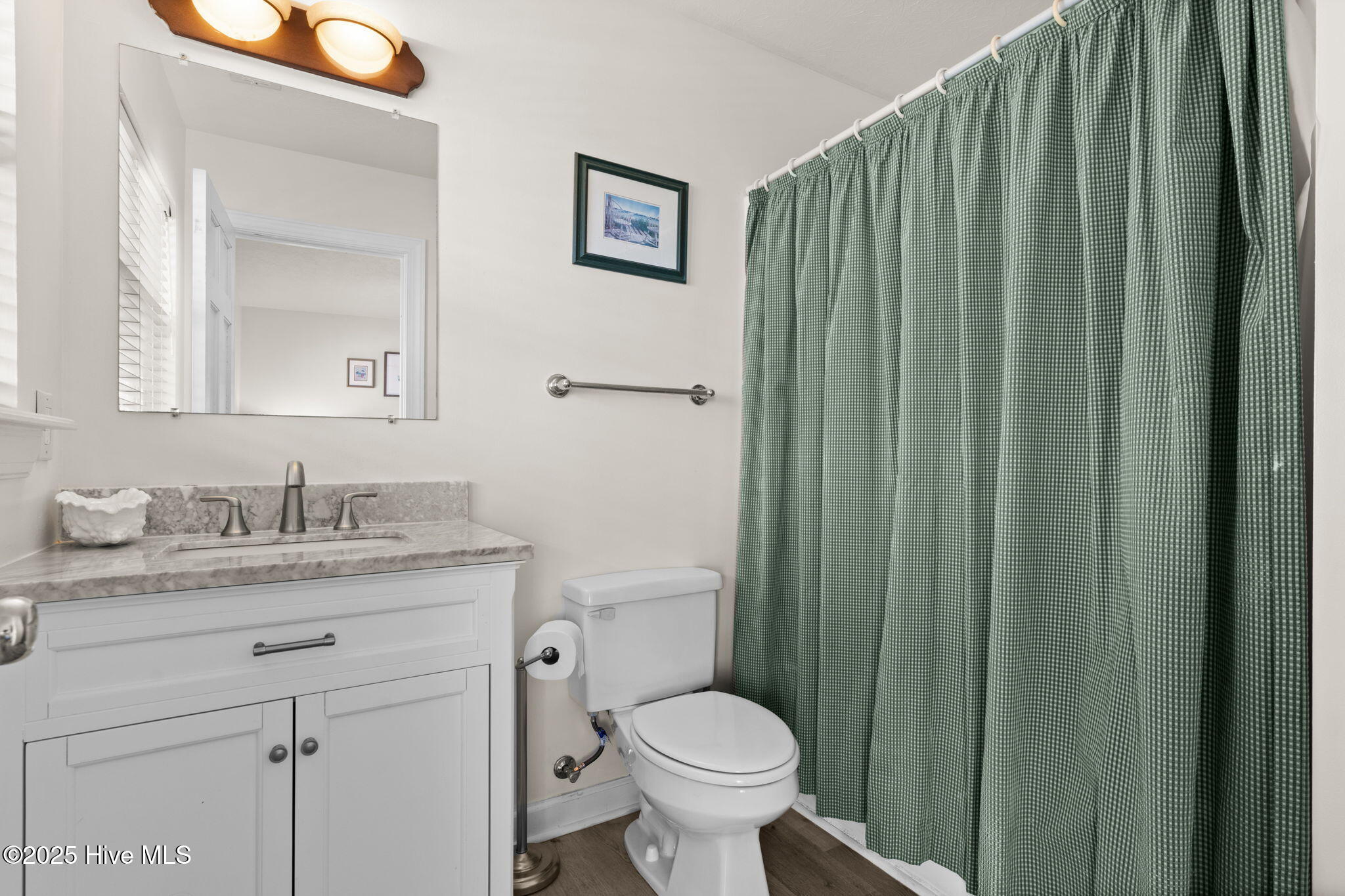 533 Ocean Boulevard W