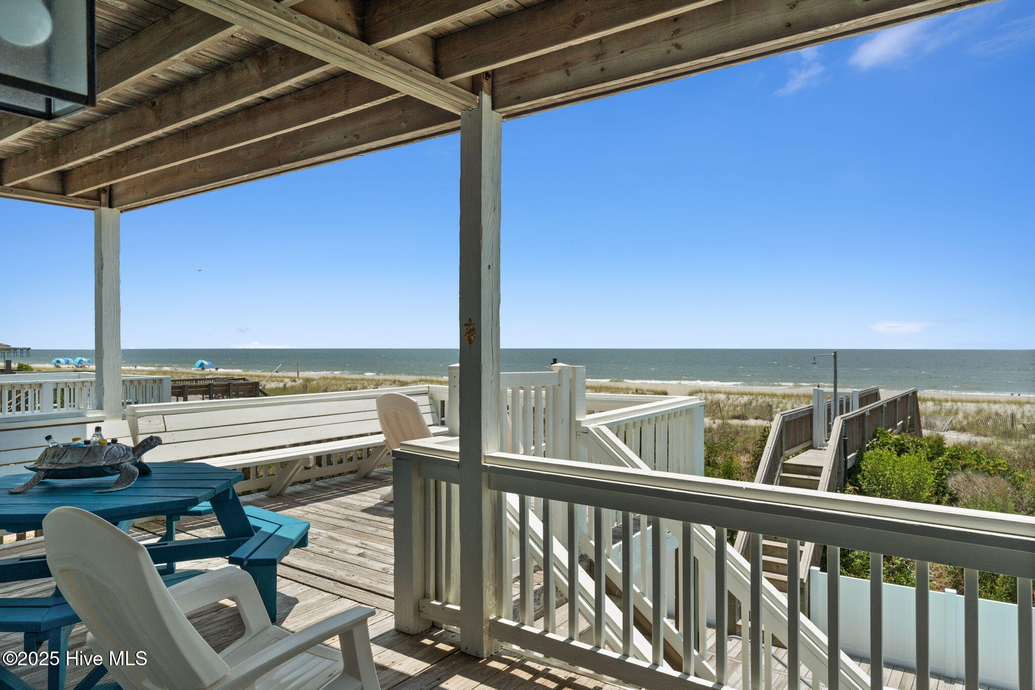 533 Ocean Boulevard W