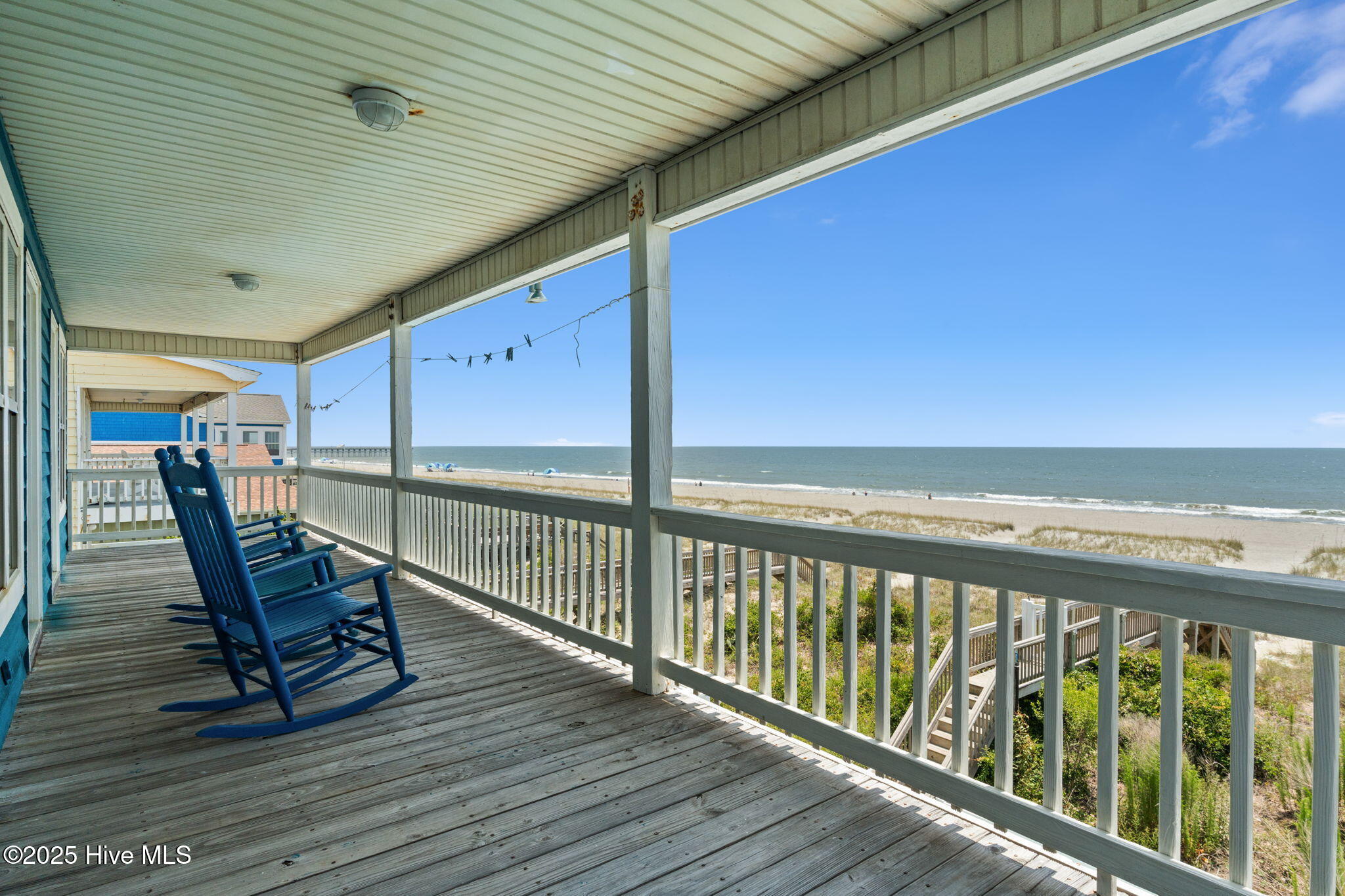 533 Ocean Boulevard W