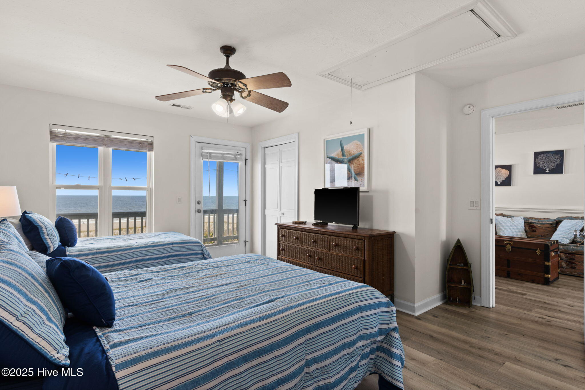 533 Ocean Boulevard W