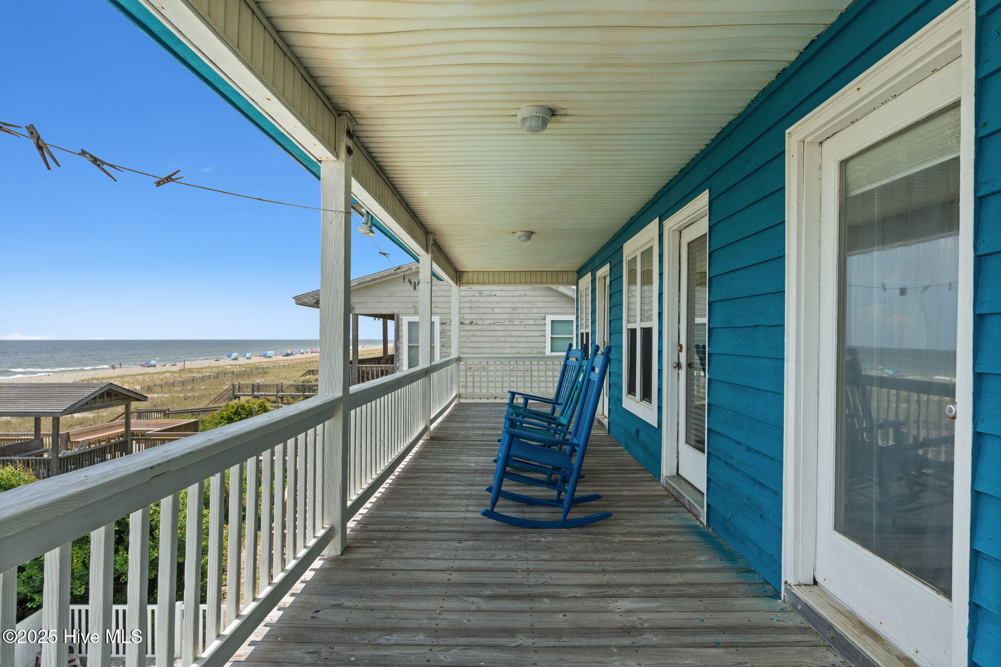 533 Ocean Boulevard W