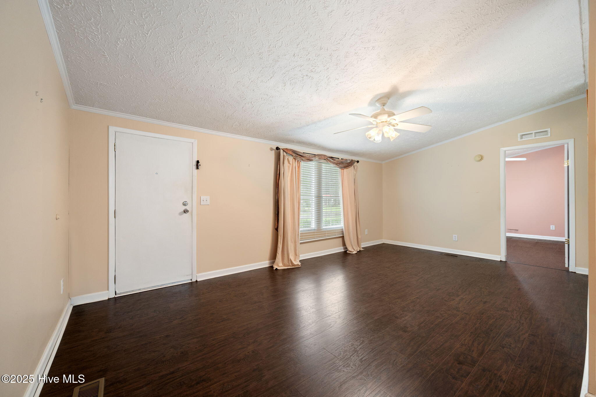 332 Ridgewood Drive NW