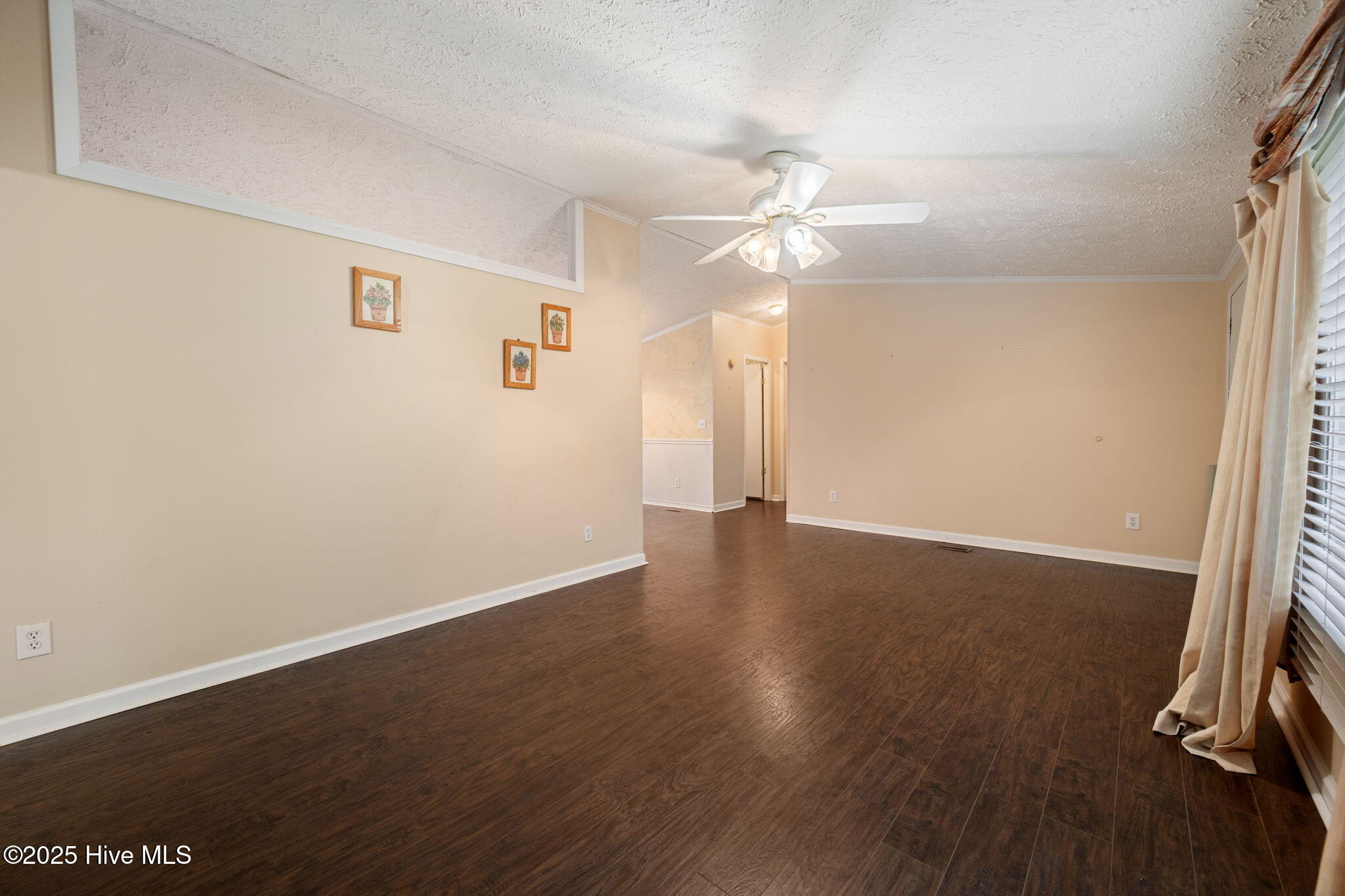 332 Ridgewood Drive NW