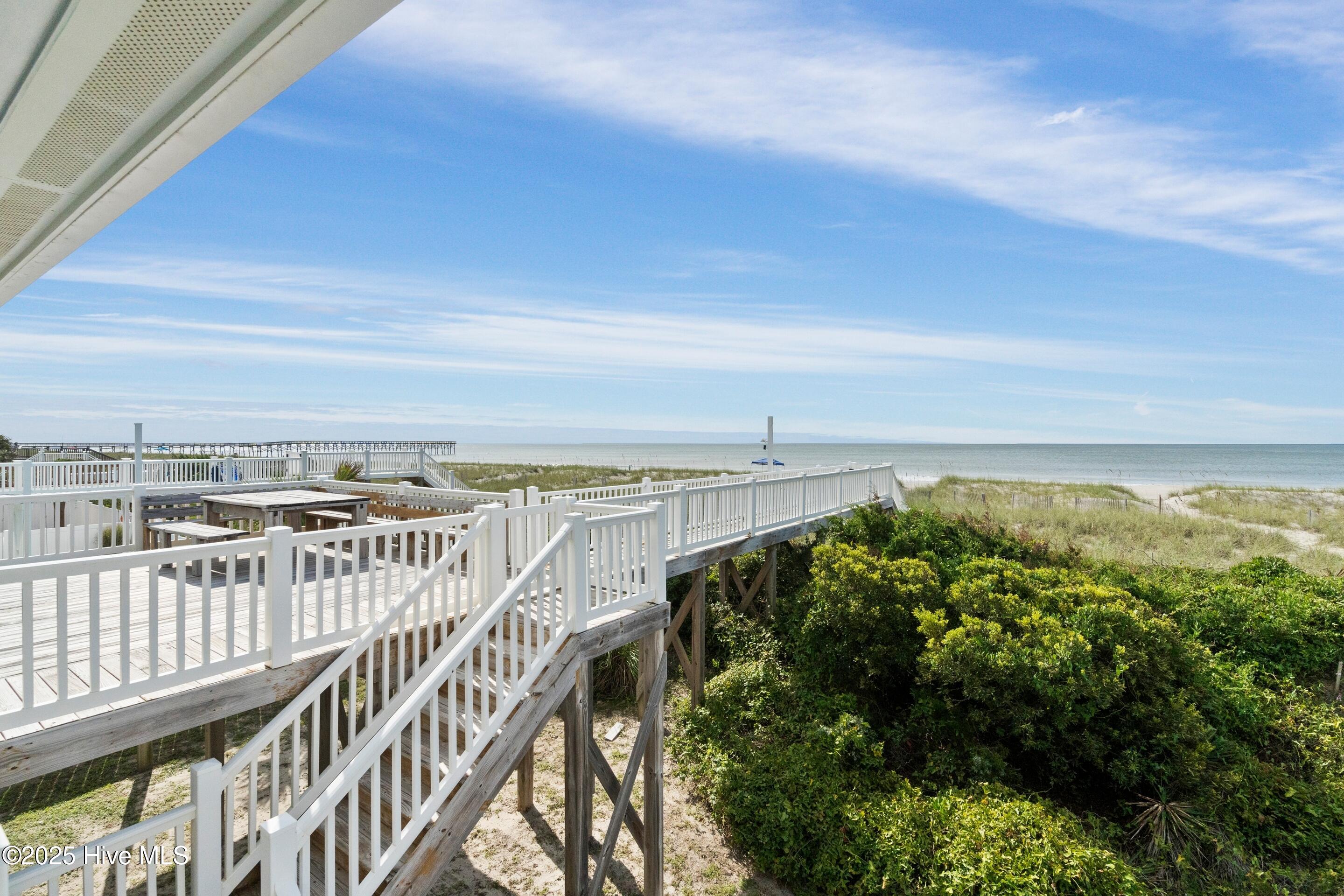 491 Ocean Boulevard W
