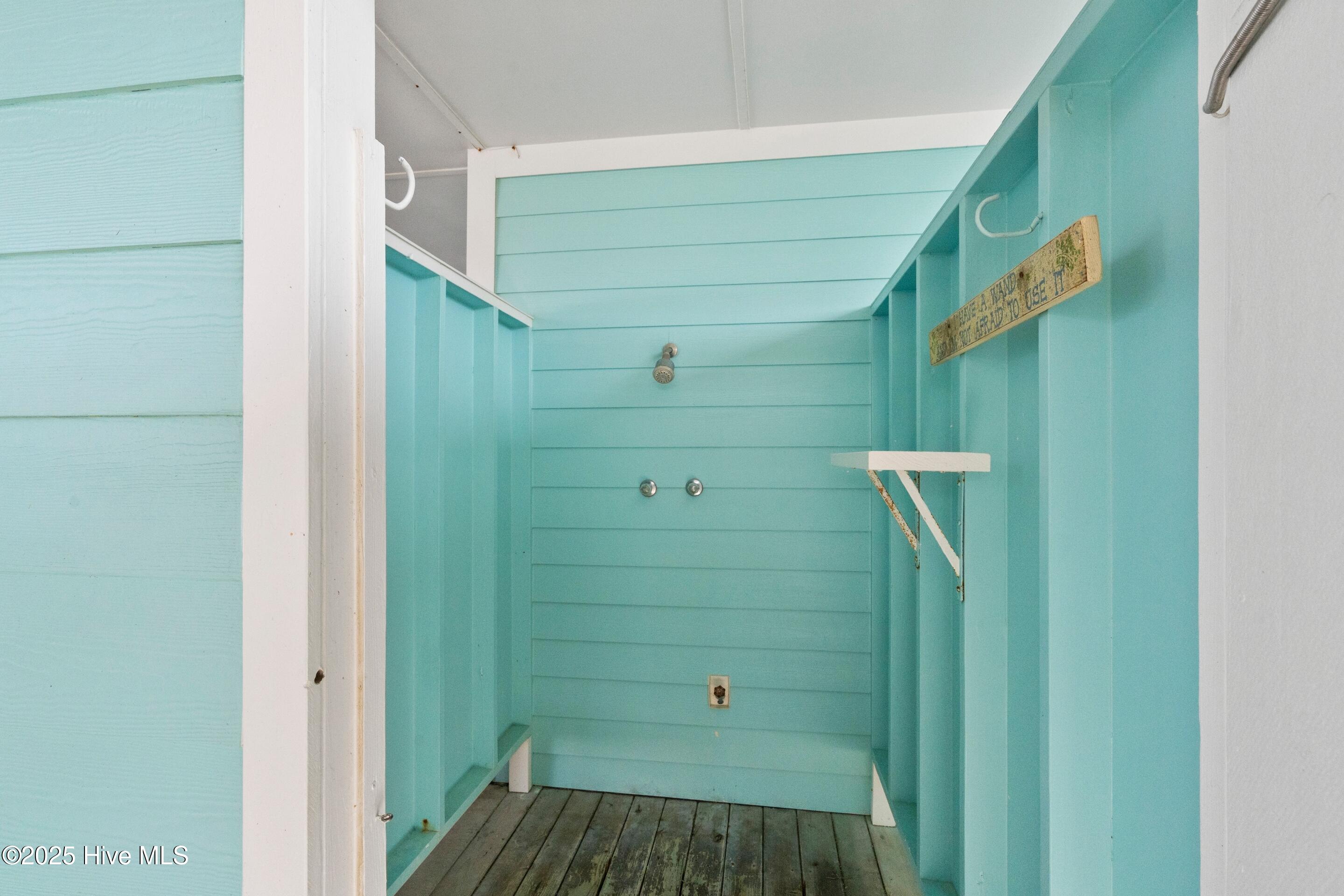 491 Ocean Boulevard W