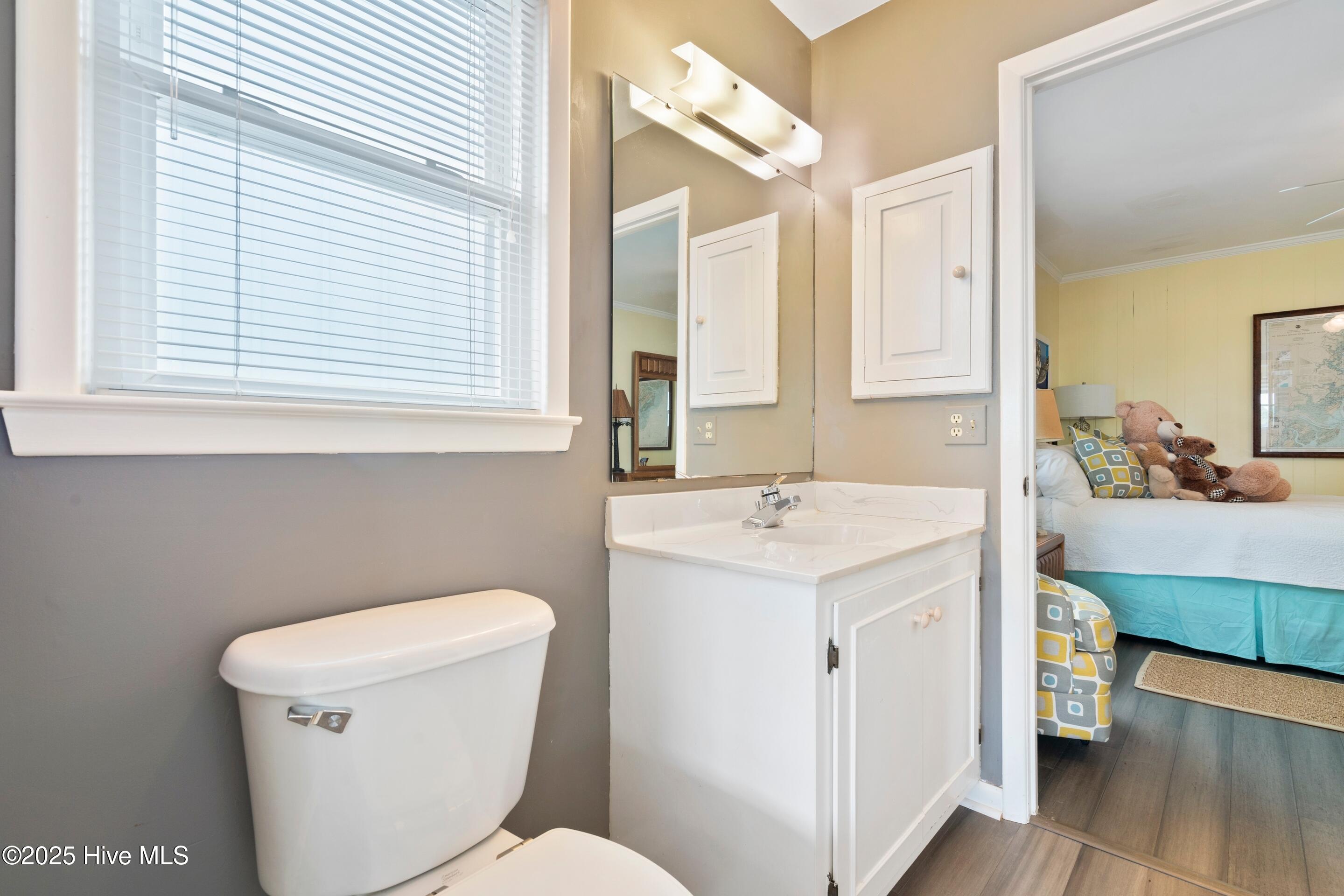 491 Ocean Boulevard W