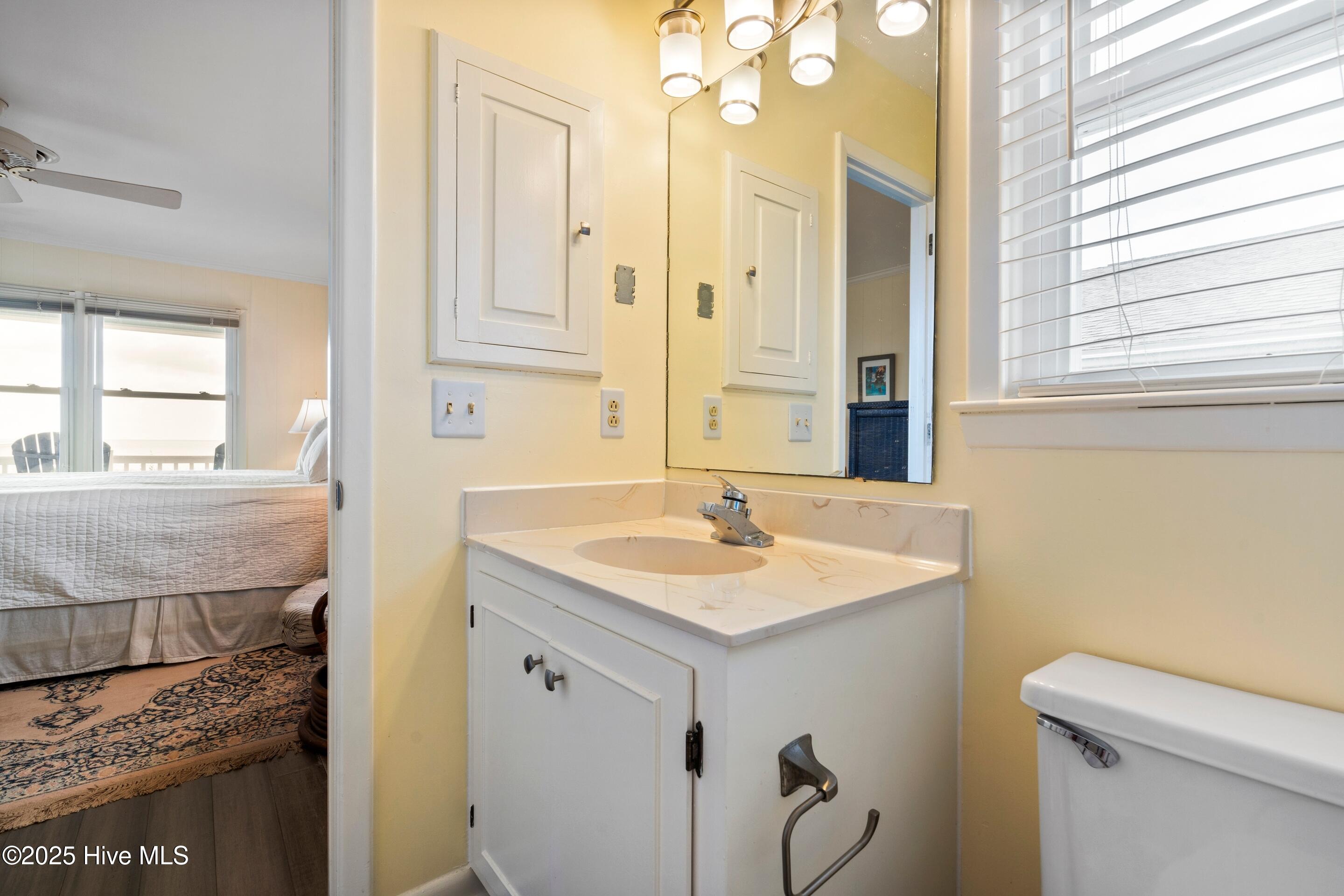 491 Ocean Boulevard W