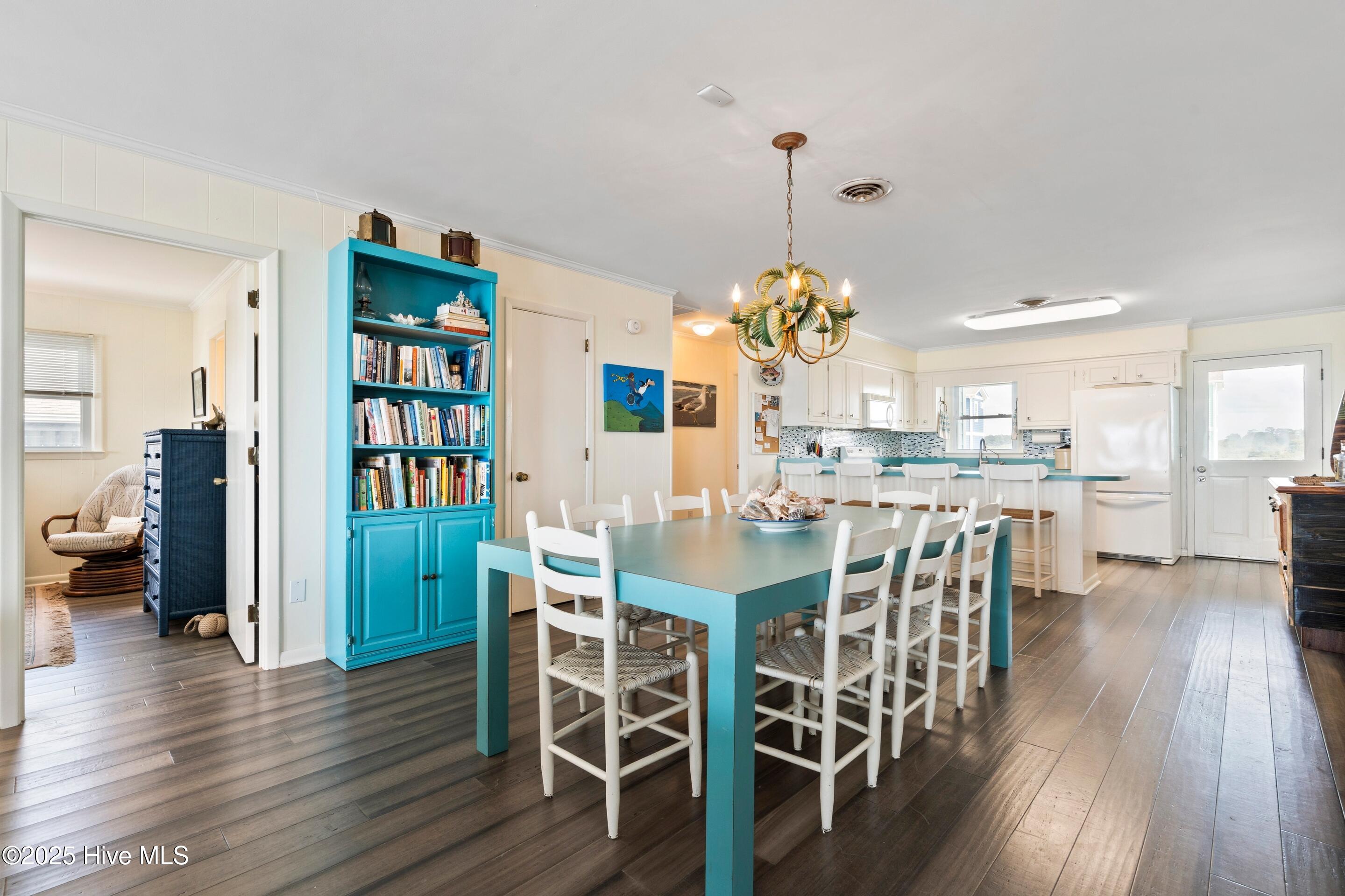 491 Ocean Boulevard W