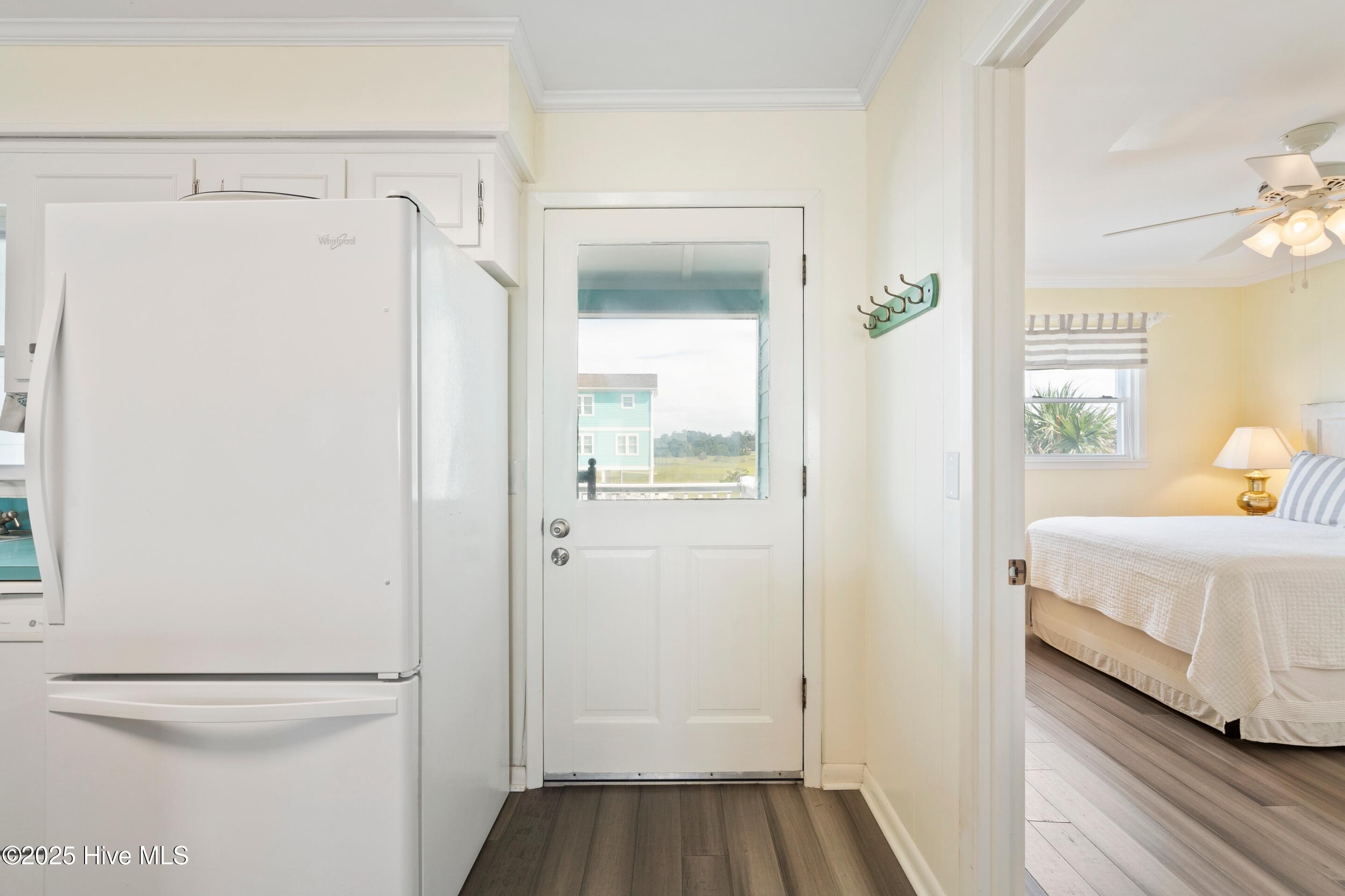 491 Ocean Boulevard W