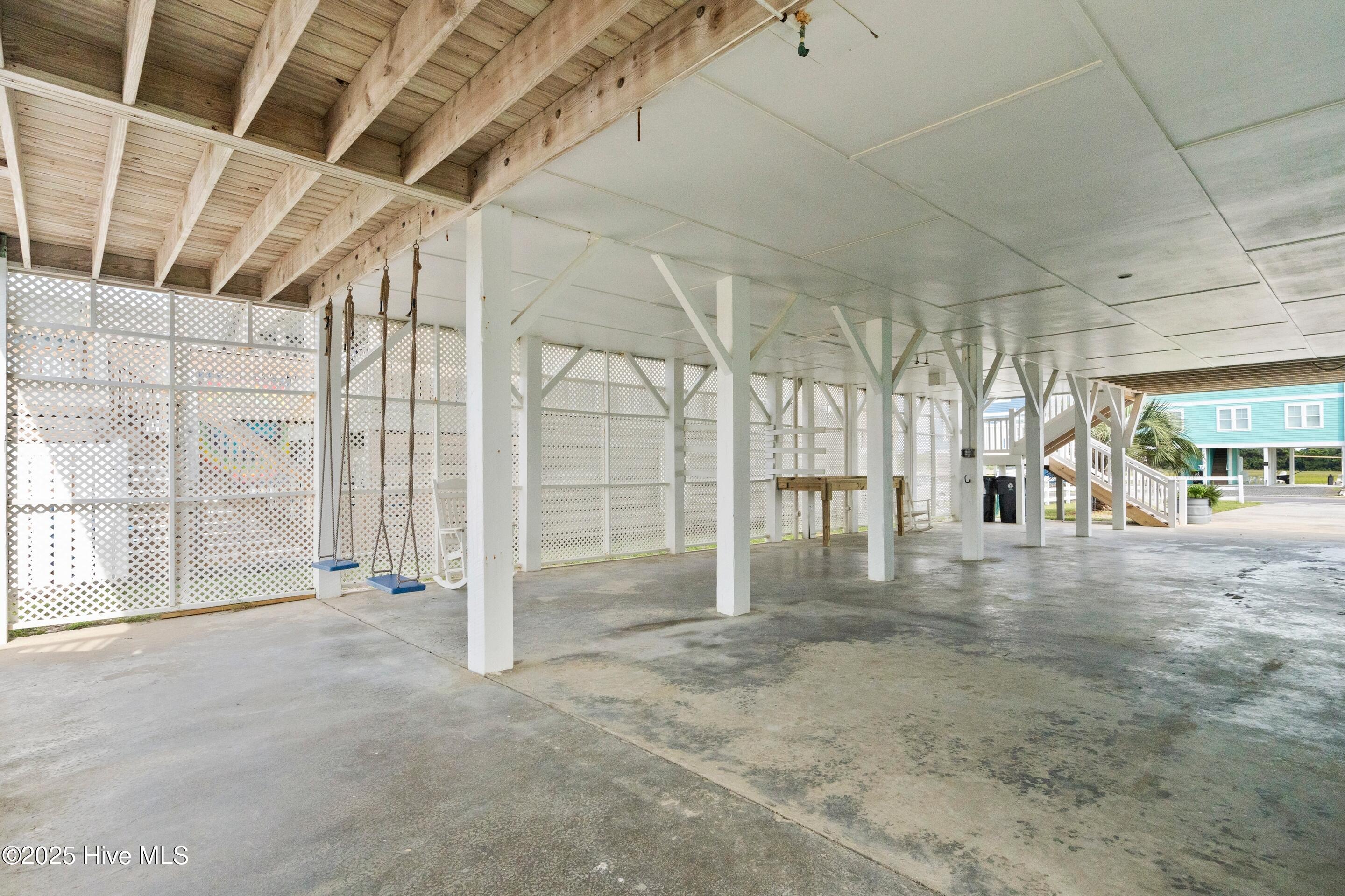 491 Ocean Boulevard W