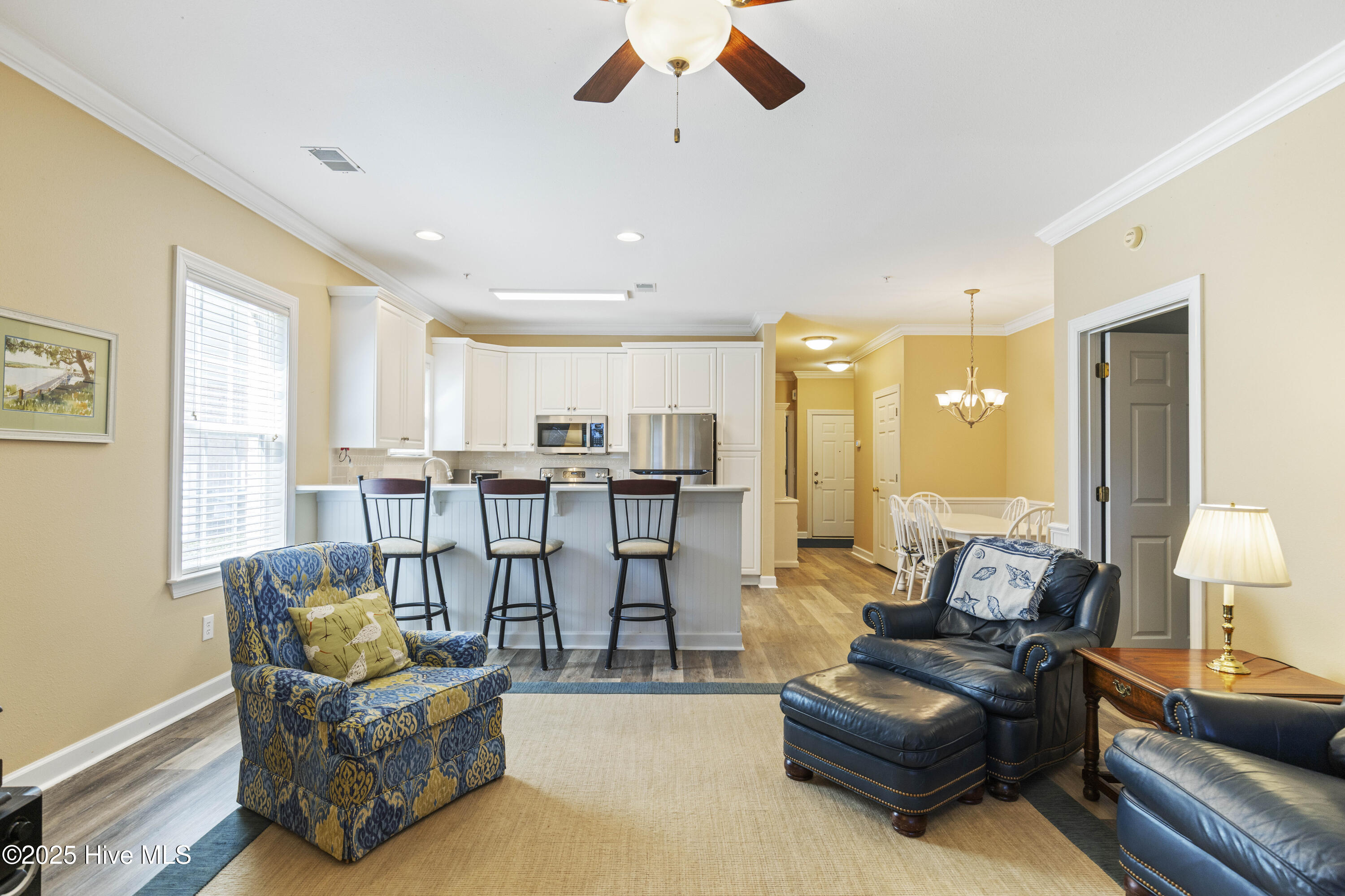 180 Clubhouse Road Apt 2
