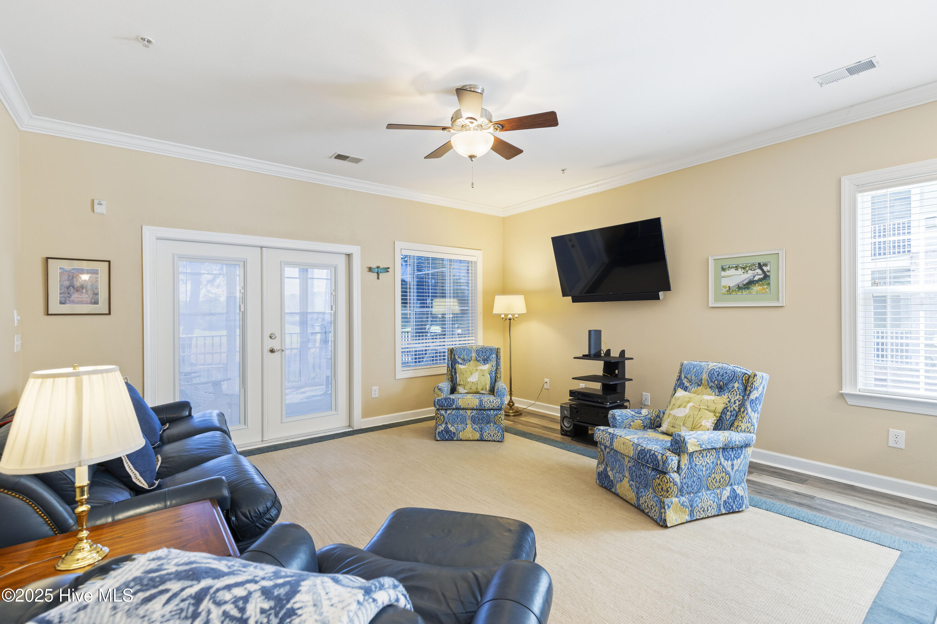 180 Clubhouse Road Apt 2