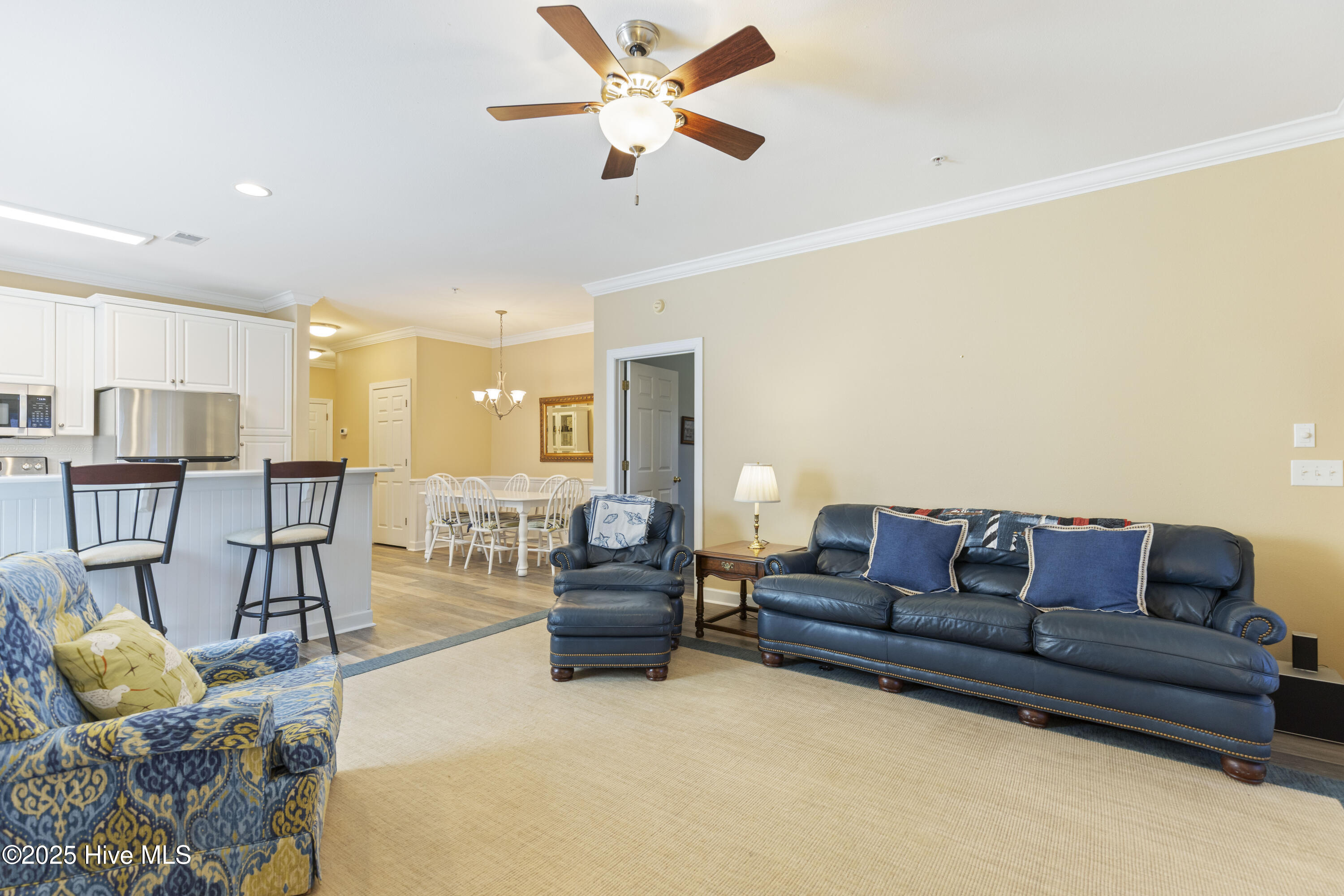 180 Clubhouse Road Apt 2