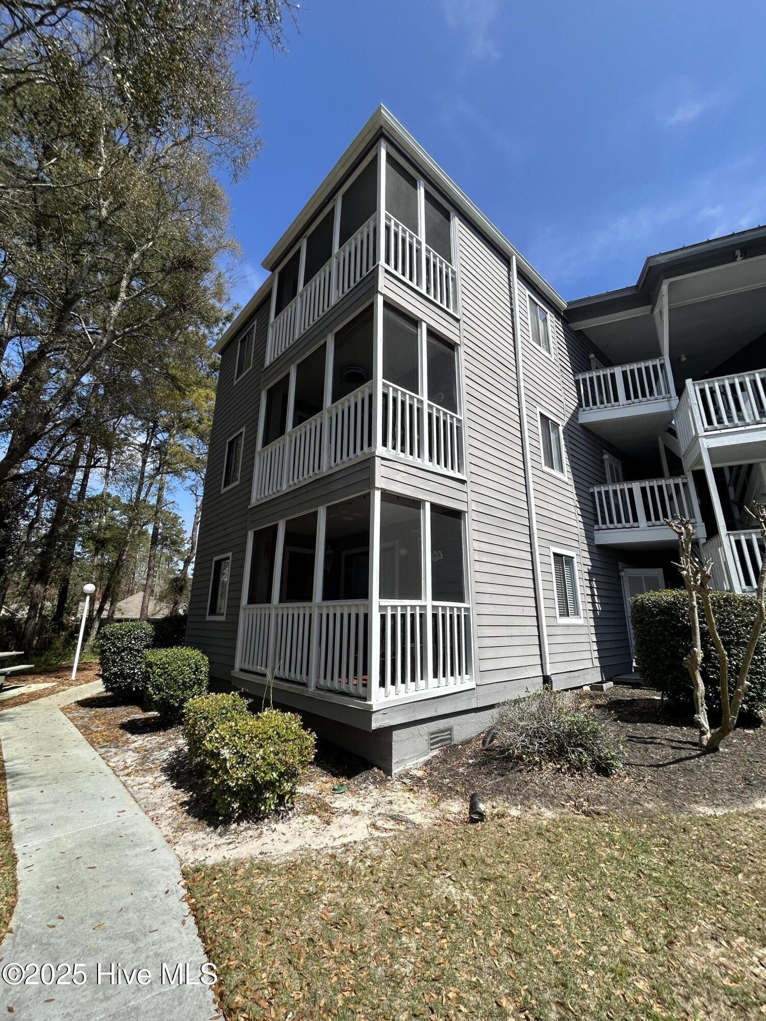 10172 Beach Drive SW Unit 2106