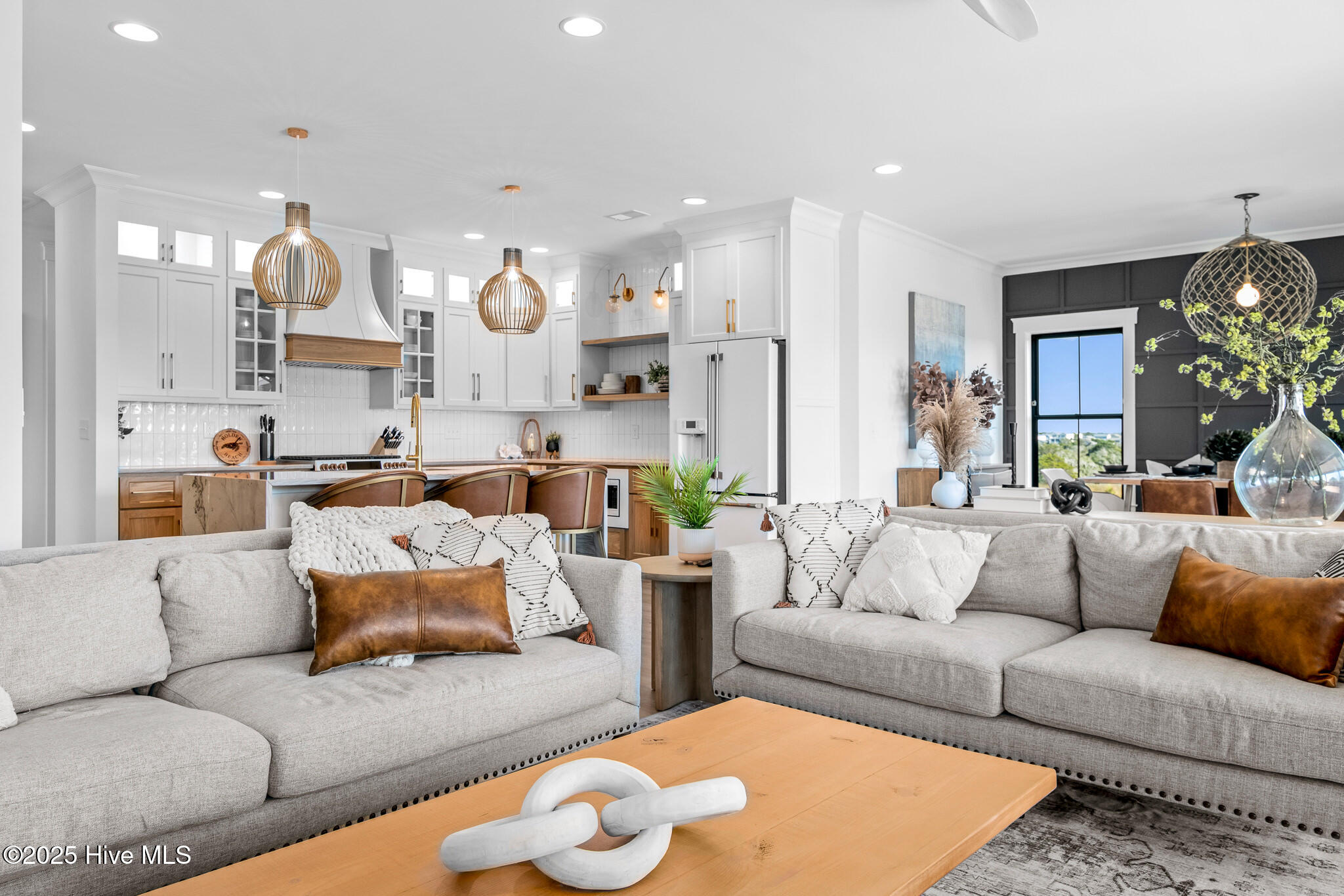 1031 Coquina Cove Drive