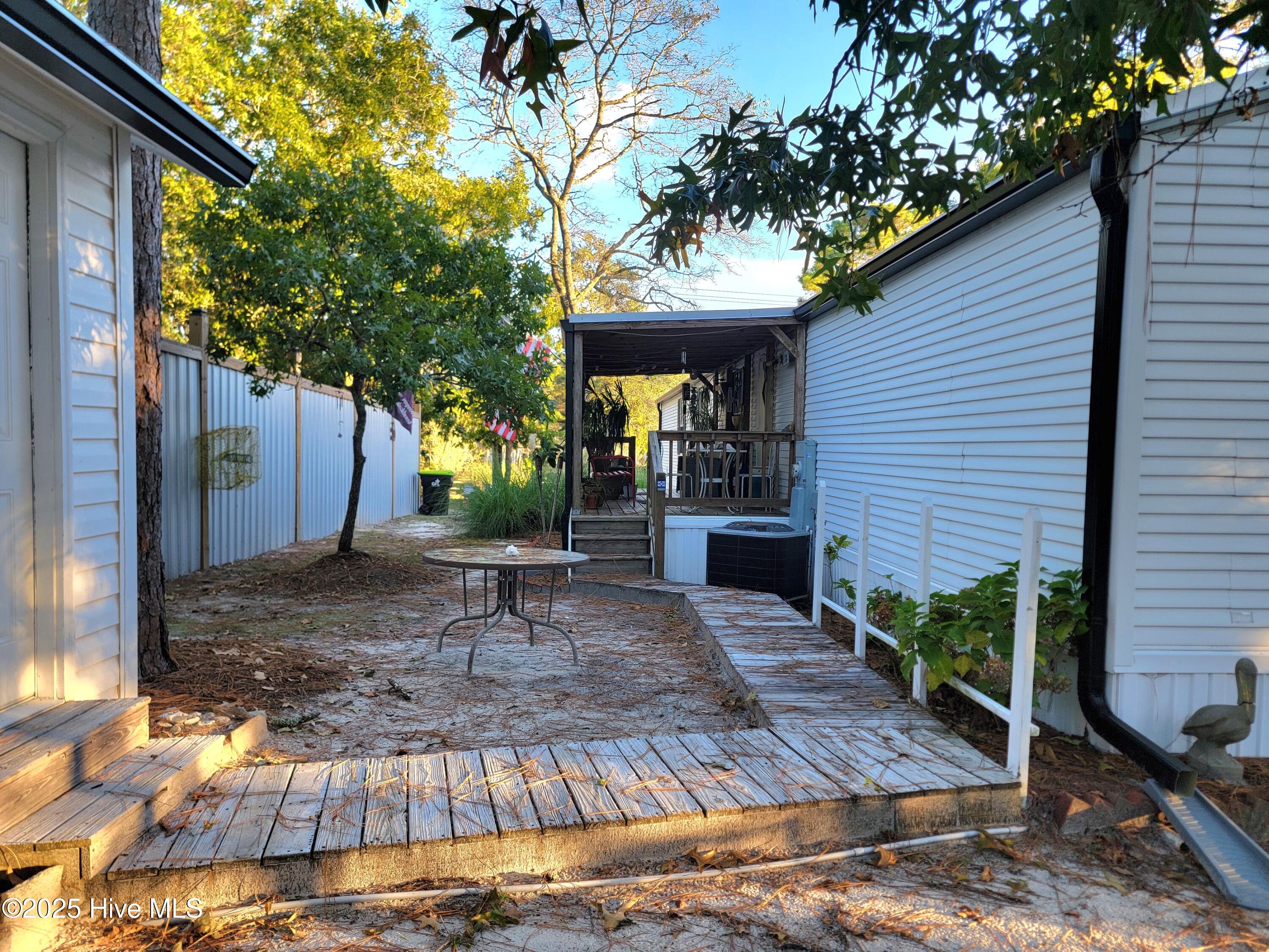 2152 Forest Drive SW