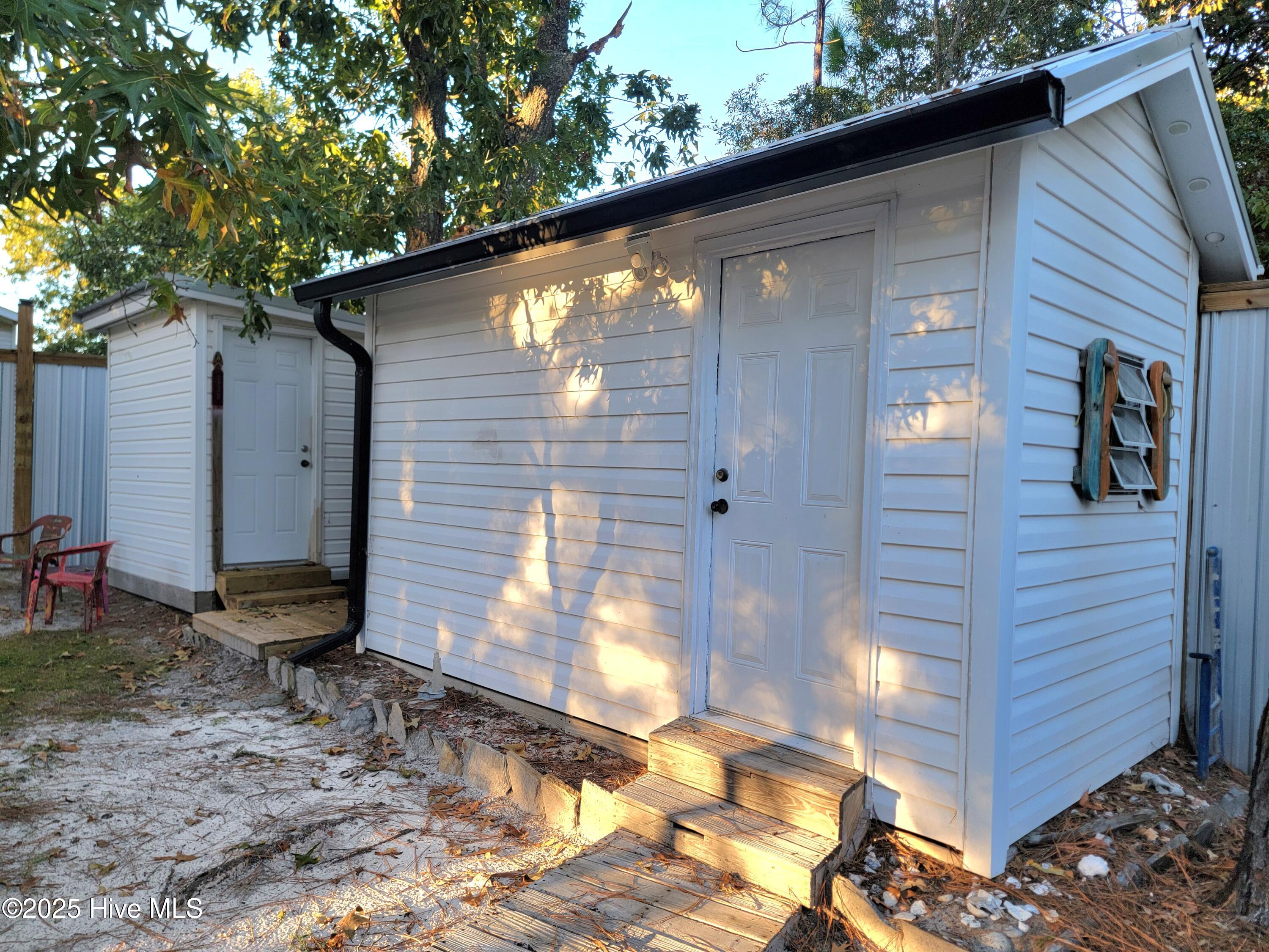 2152 Forest Drive SW