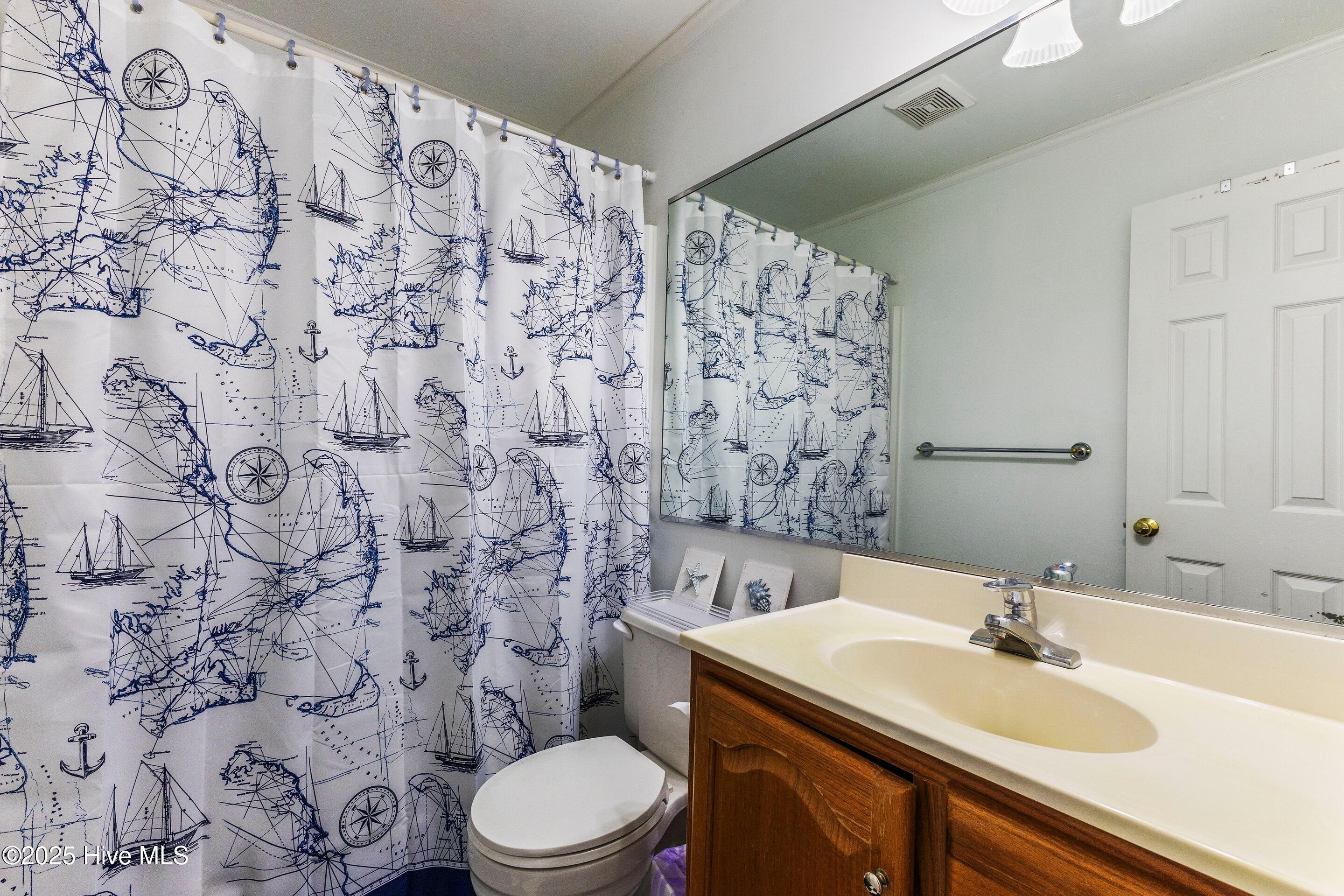 1068 Ocean Boulevard W # 8b