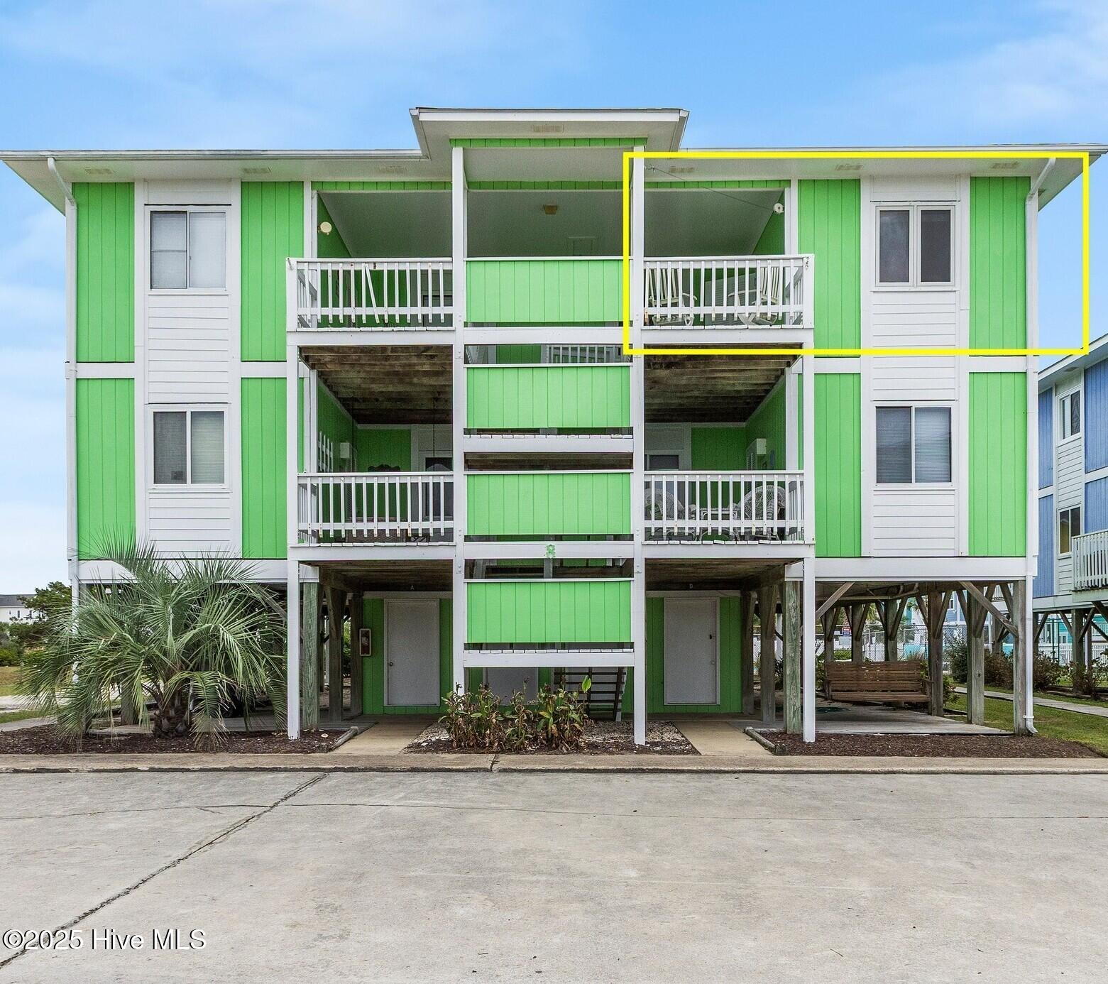 1068 Ocean Boulevard W # 8b