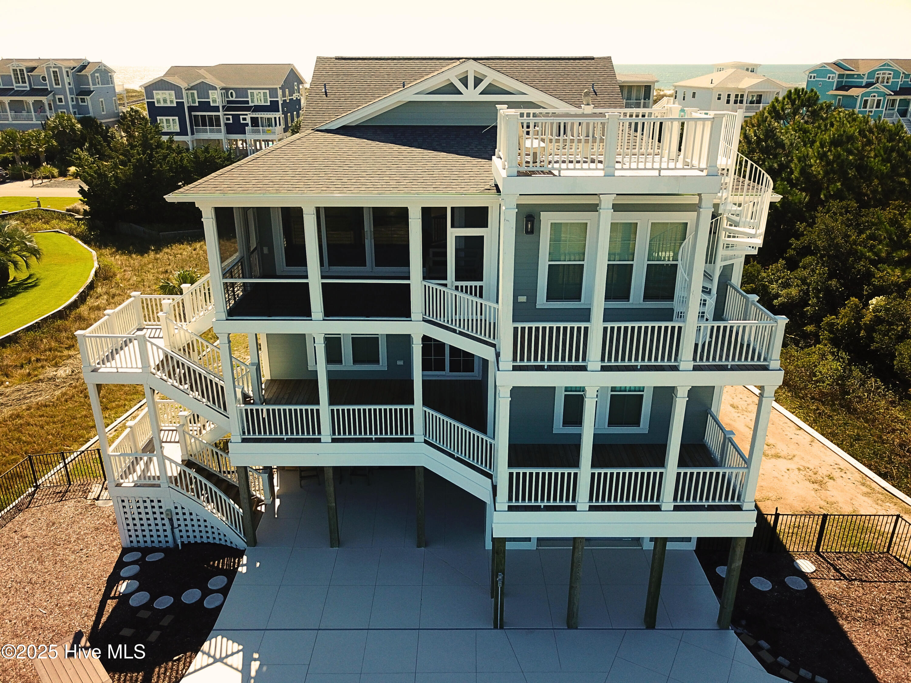 1354 Ocean Boulevard W